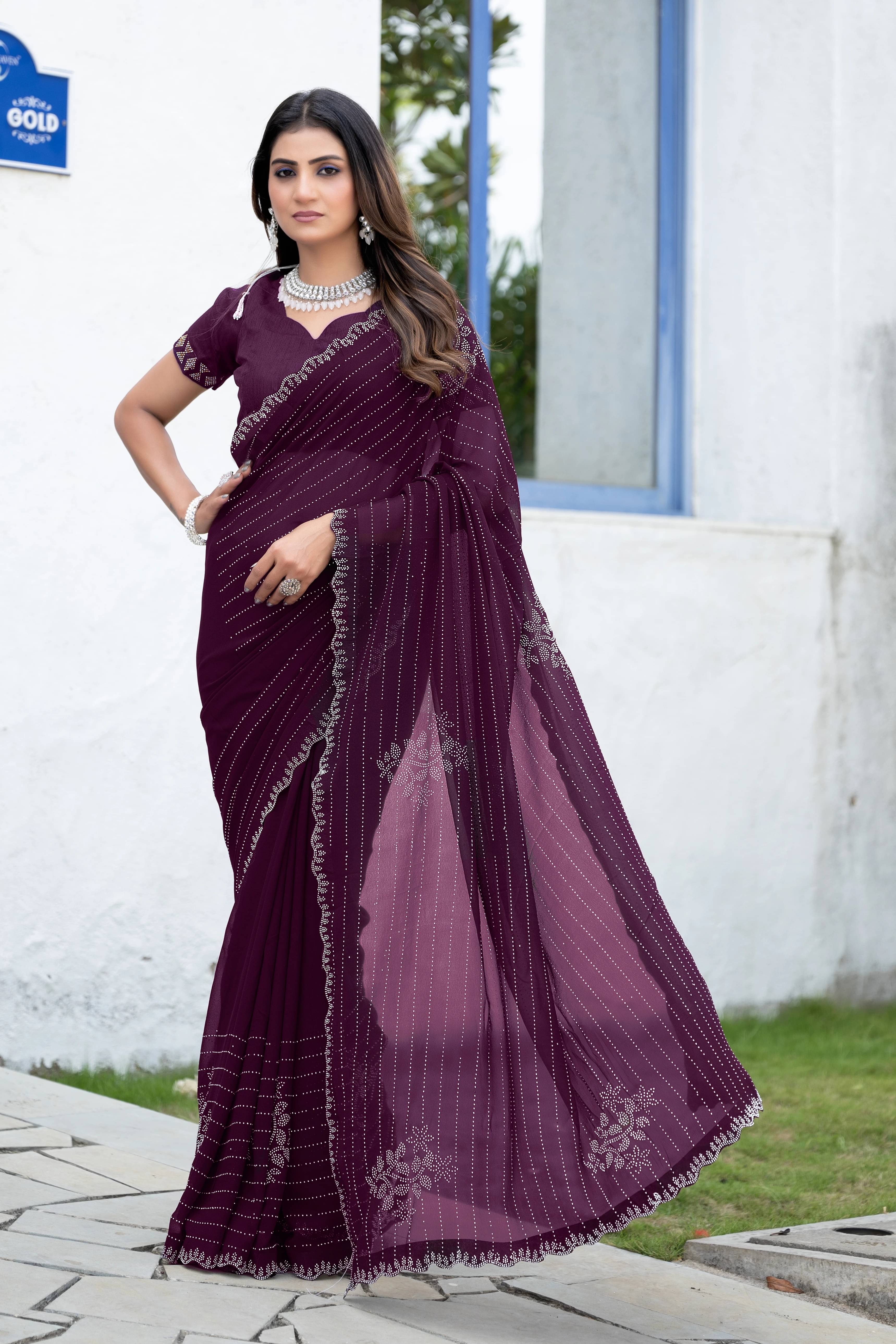 LEELAVATI Chiffon Embellished Regular Saree With Unstitched Blouse Piece ( Maroon ) LEELAVATI Chiffon Embellished Regular Saree With Unstitched Blouse Piece ( Maroon )