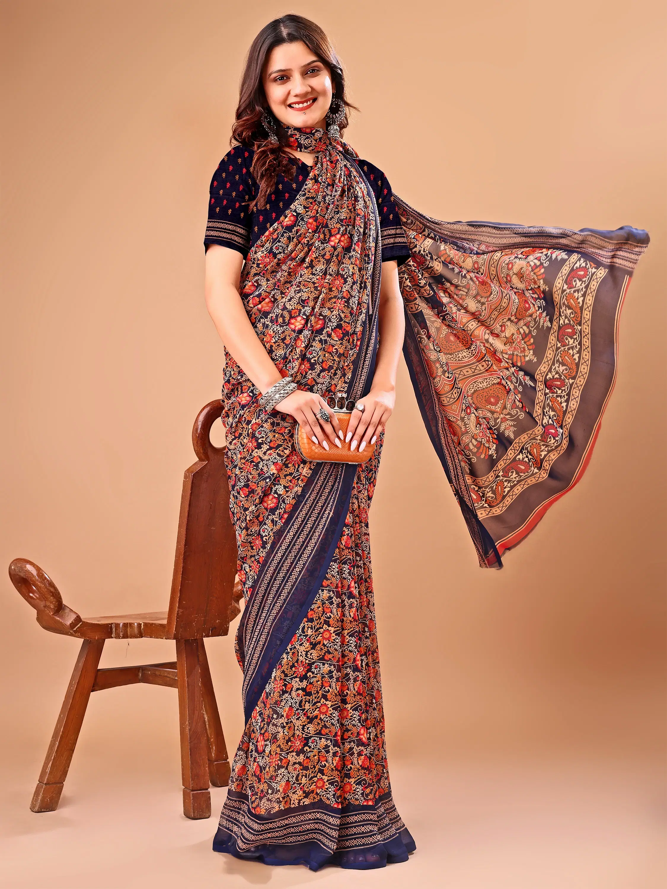    			LEELAVATI Chiffon Printed Regular Saree With Unstitched Blouse Piece ( Multicolor )