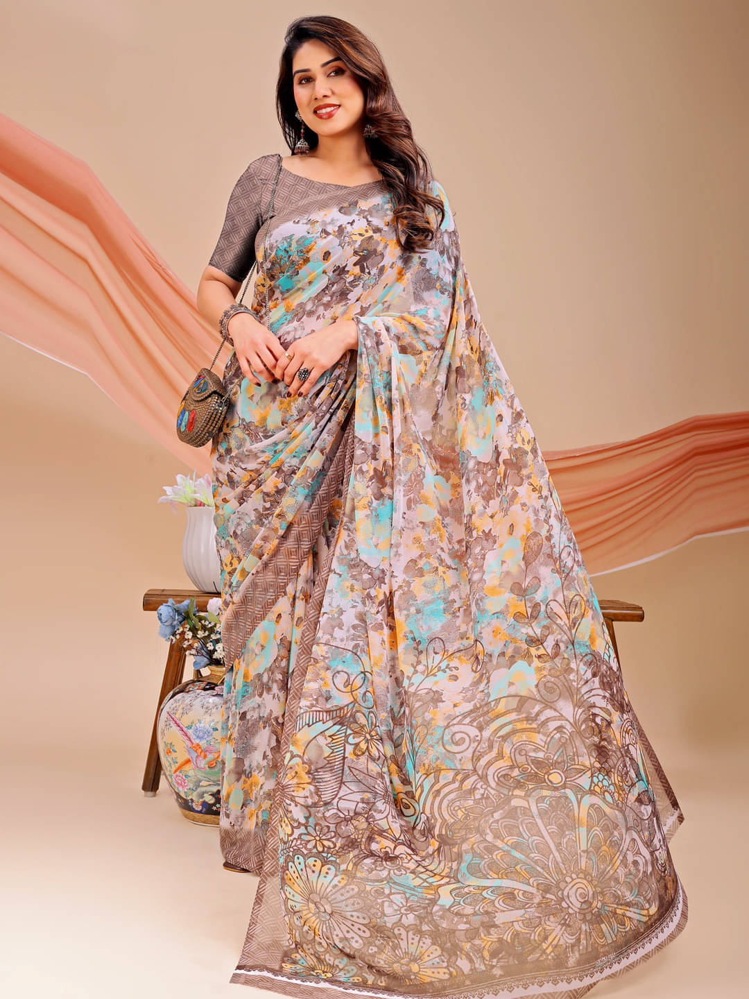     			LEELAVATI Chiffon Printed Regular Saree With Unstitched Blouse Piece ( Beige )