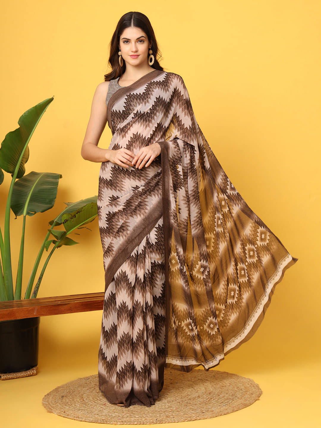 LEELAVATI Chiffon Printed Regular Saree With Unstitched Blouse Piece ( Brown ) LEELAVATI Chiffon Printed Regular Saree With Unstitched Blouse Piece ( Brown )
