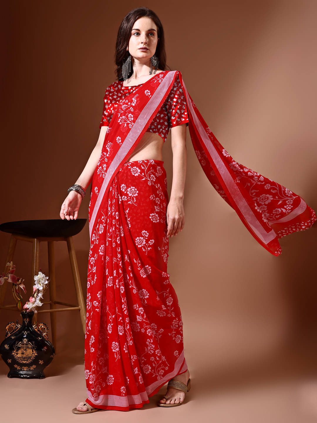     			LEELAVATI Chiffon Printed Regular Saree With Unstitched Blouse Piece ( Multicolor )