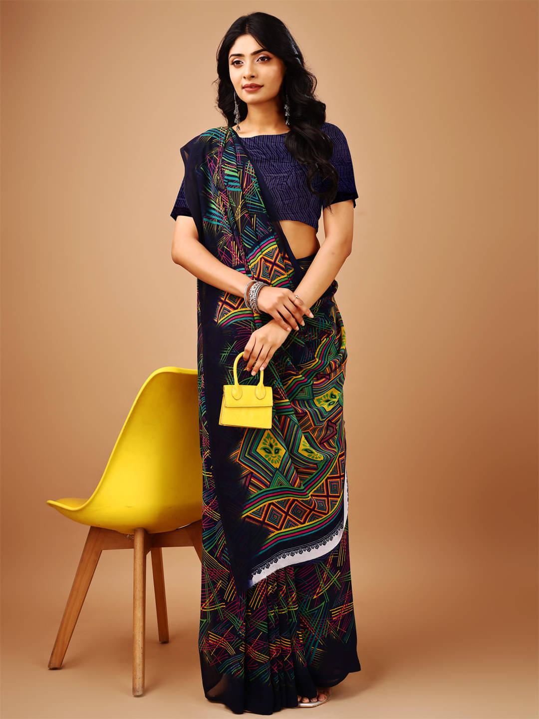LEELAVATI Chiffon Printed Regular Saree With Unstitched Blouse Piece ( Navy Blue ) LEELAVATI Chiffon Printed Regular Saree With Unstitched Blouse Piece ( Navy Blue )