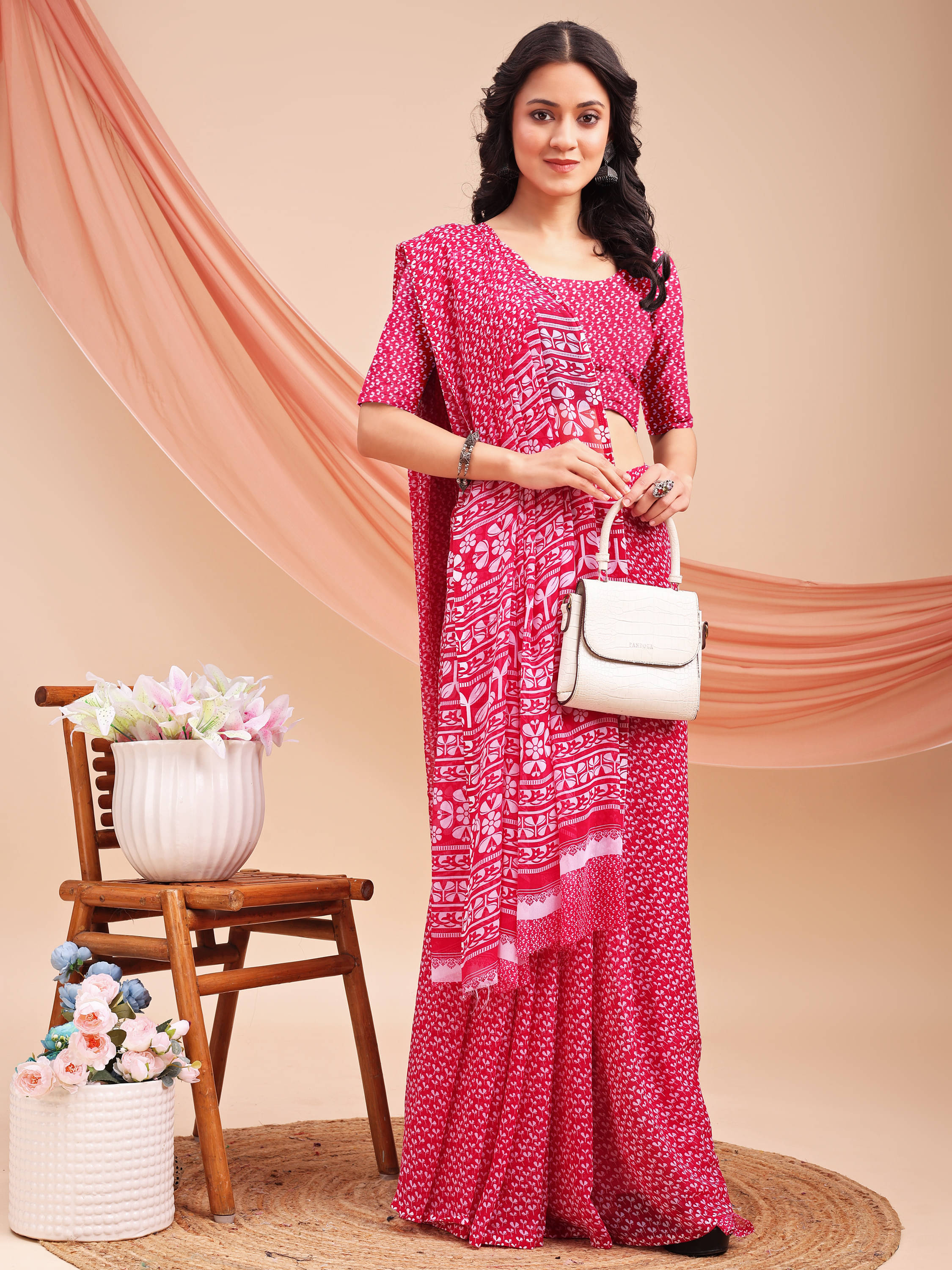 LEELAVATI Chiffon Printed Regular Saree With Unstitched Blouse Piece ( Pink ) LEELAVATI Chiffon Printed Regular Saree With Unstitched Blouse Piece ( Pink )