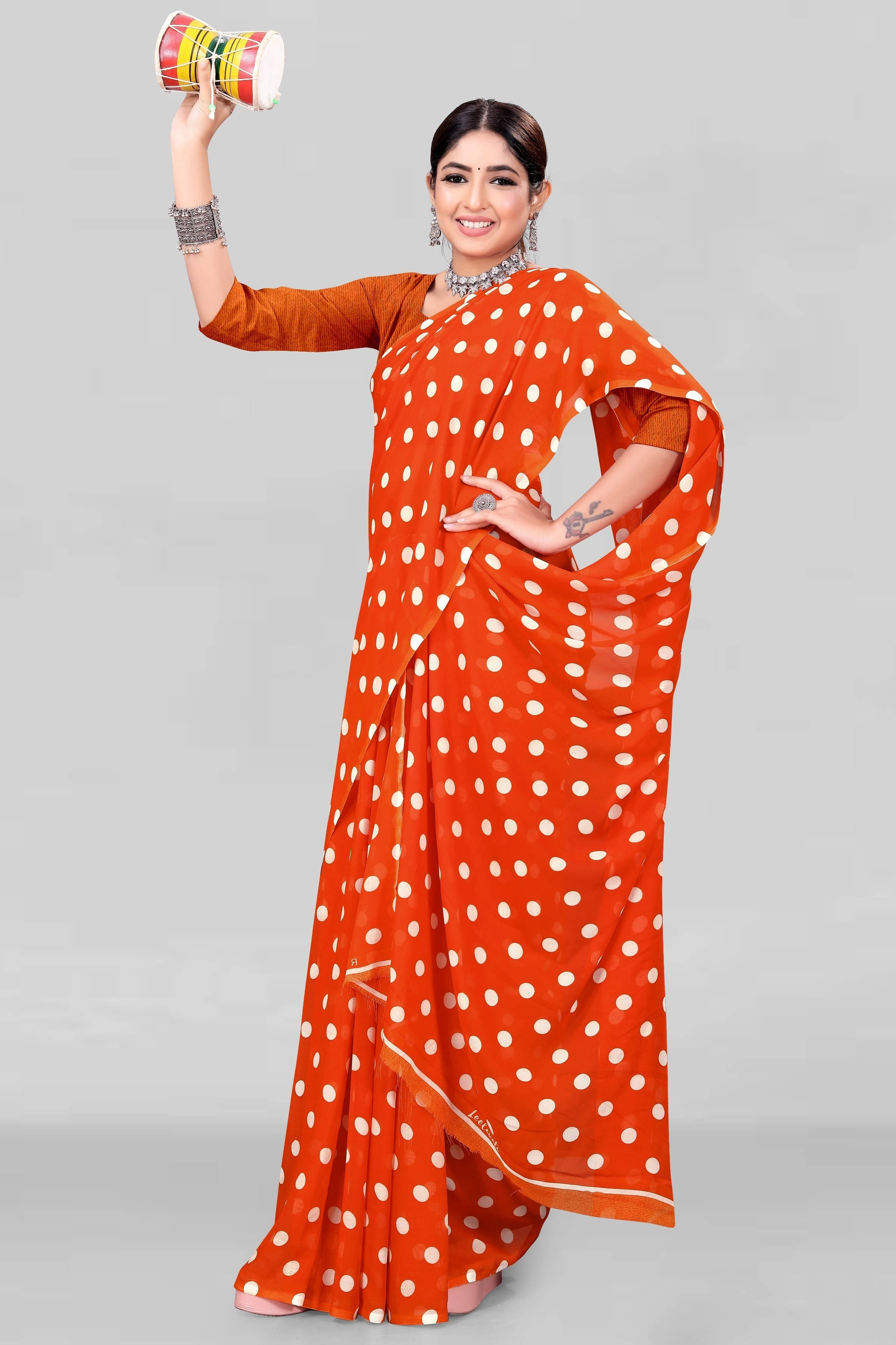 LEELAVATI Georgette Printed Regular Saree With Unstitched Blouse Piece ( Orange ) LEELAVATI Georgette Printed Regular Saree With Unstitched Blouse Piece ( Orange )