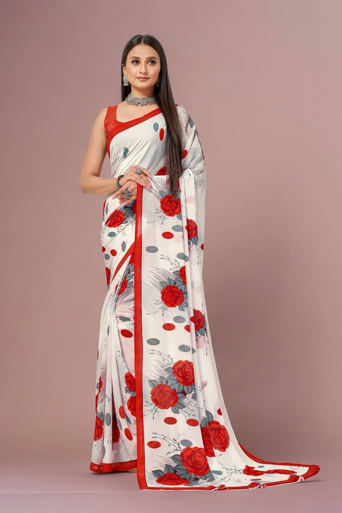 LEELAVATI Georgette Printed Regular Saree With Unstitched Blouse Piece ( White ) LEELAVATI Georgette Printed Regular Saree With Unstitched Blouse Piece ( White )