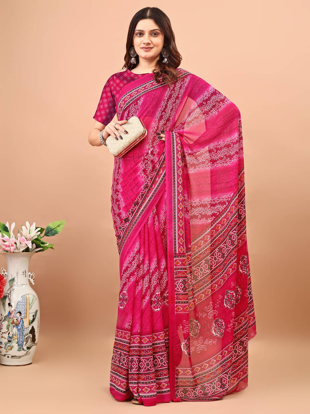 LEELAVATI Georgette Printed Regular Saree With Unstitched Blouse Piece ( Pink ) LEELAVATI Georgette Printed Regular Saree With Unstitched Blouse Piece ( Pink )
