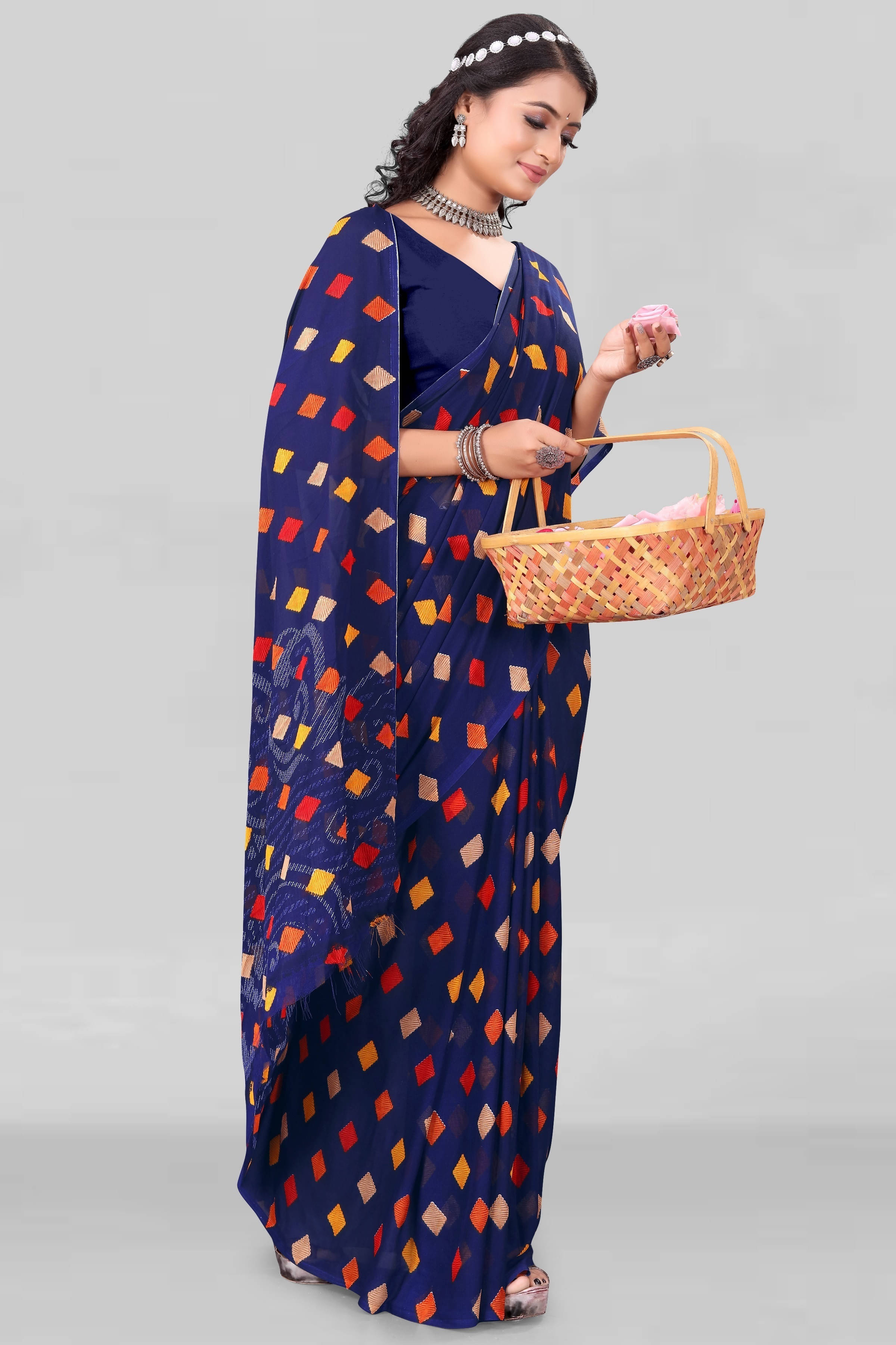 LEELAVATI Georgette Printed Regular Saree With Unstitched Blouse Piece ( Navy Blue ) LEELAVATI Georgette Printed Regular Saree With Unstitched Blouse Piece ( Navy Blue )