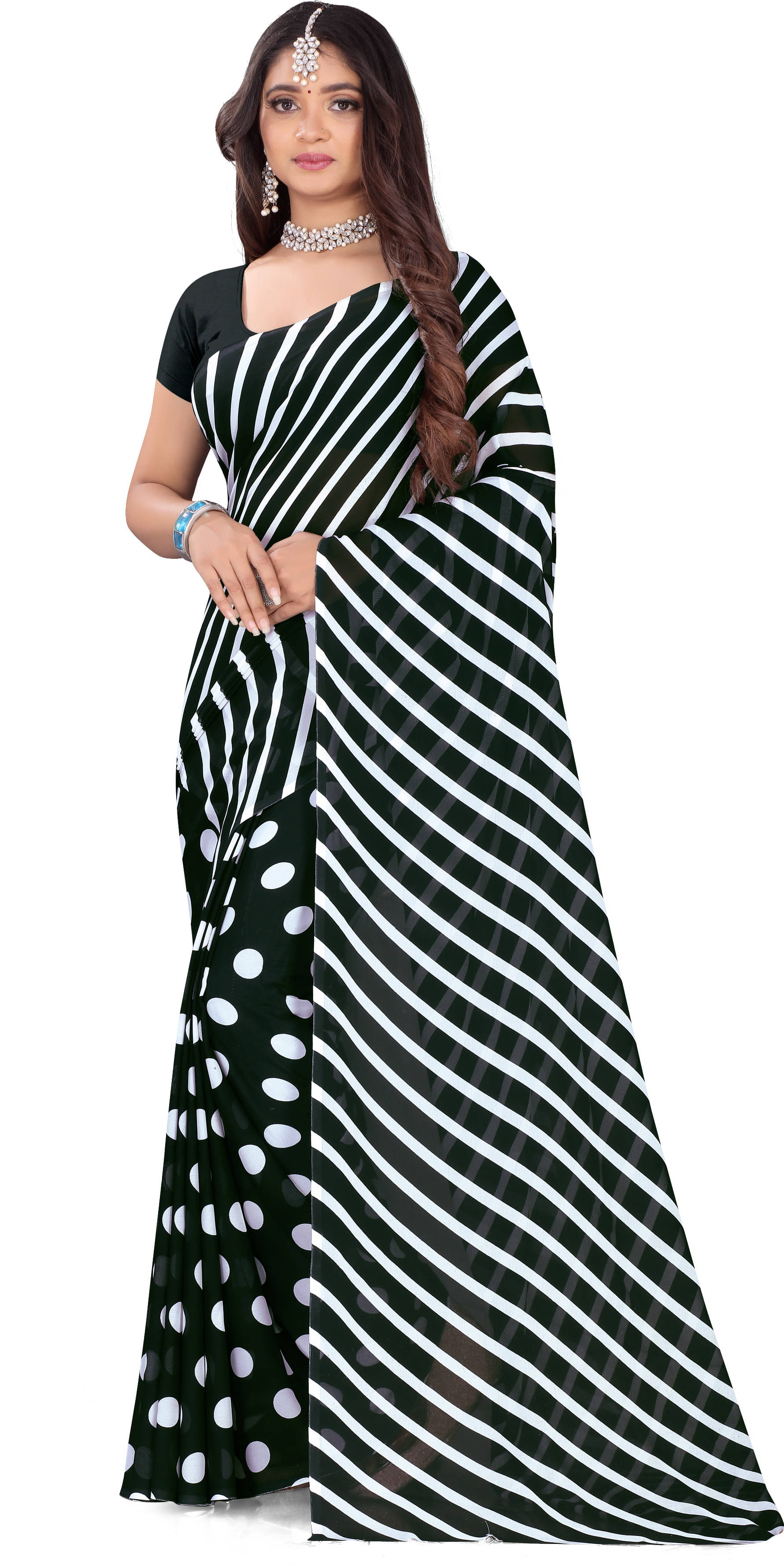 LEELAVATI Georgette Striped Regular Saree With Unstitched Blouse Piece ( Black ) LEELAVATI Georgette Striped Regular Saree With Unstitched Blouse Piece ( Black )