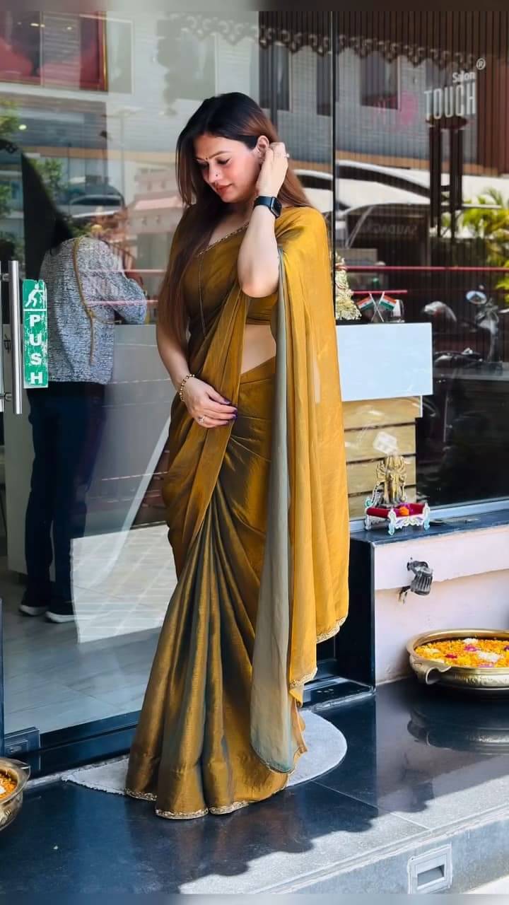     			Panchtatva Chiffon Self Design Regular Saree With Unstitched Blouse Piece ( Gold )