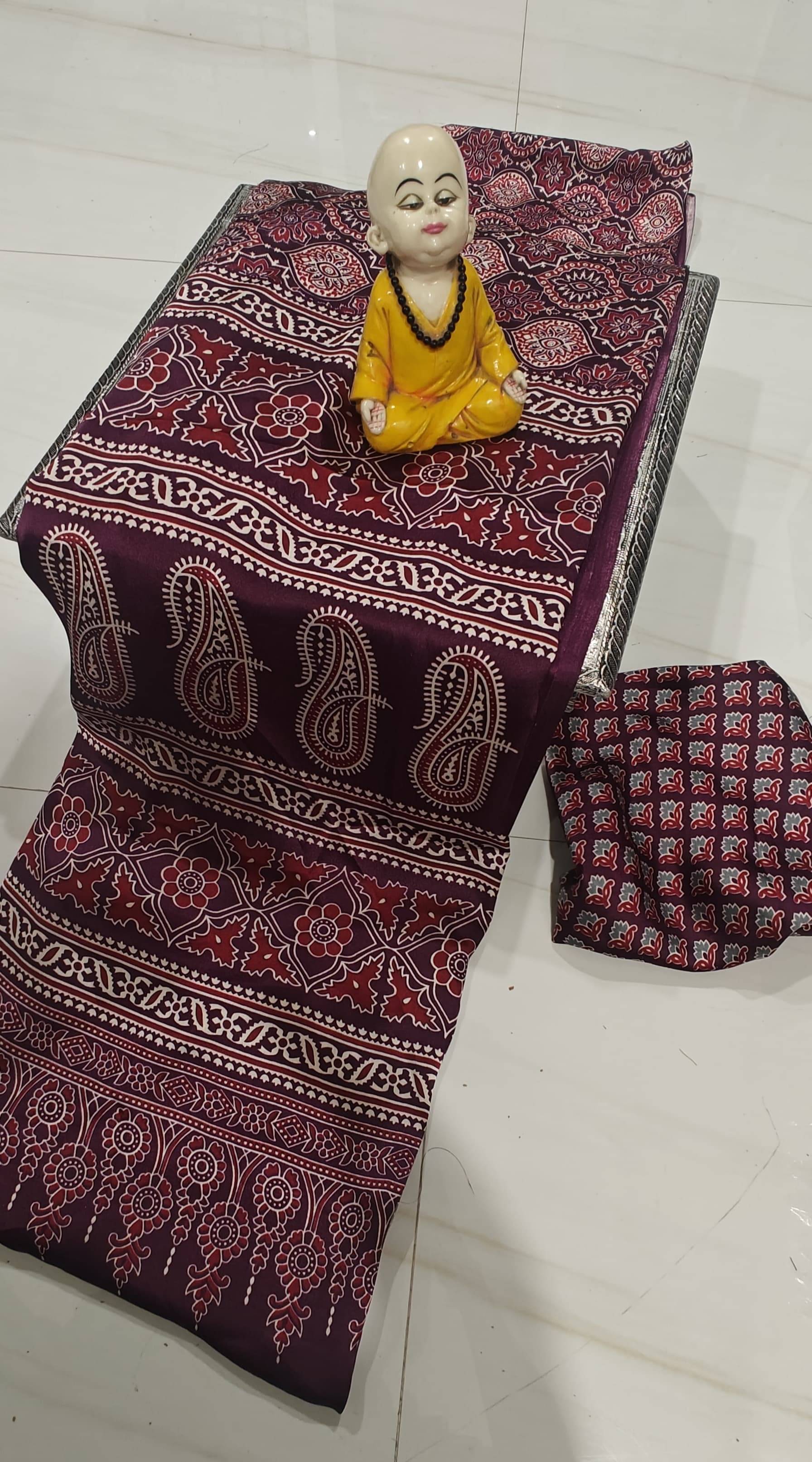     			Panchtatva Silk Blend Printed Regular Saree With Unstitched Blouse Piece ( Multicolor )