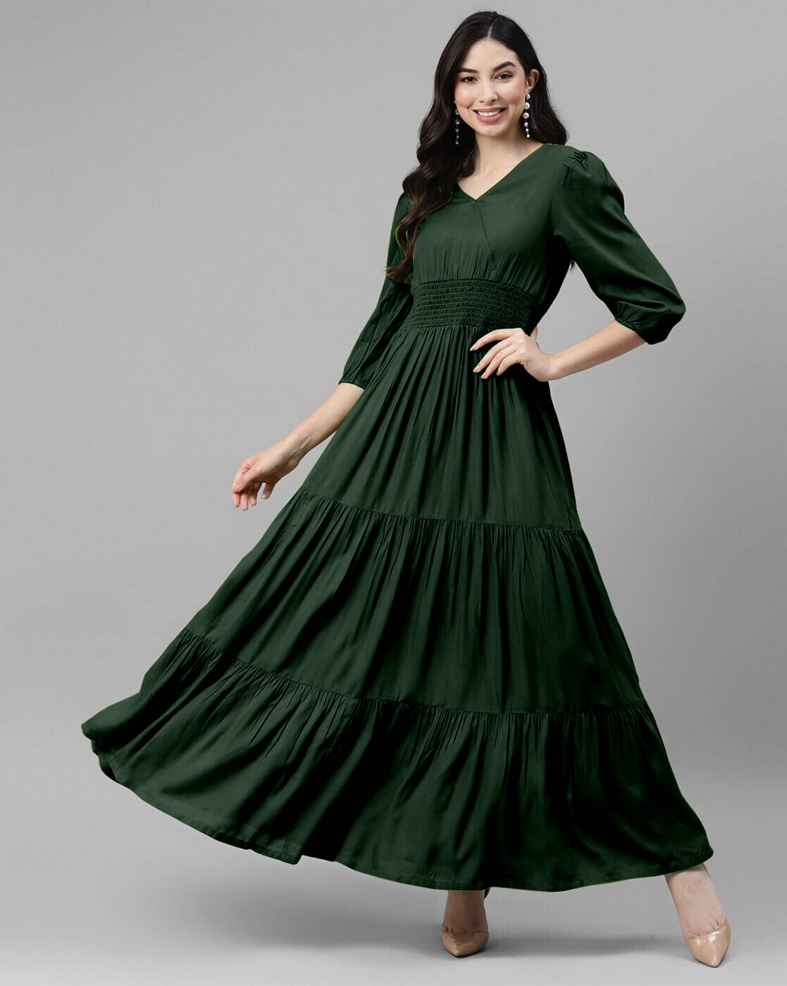     			RAIYANI FASHION Women Crepe Solid Fit & Flare Dress ( Green )