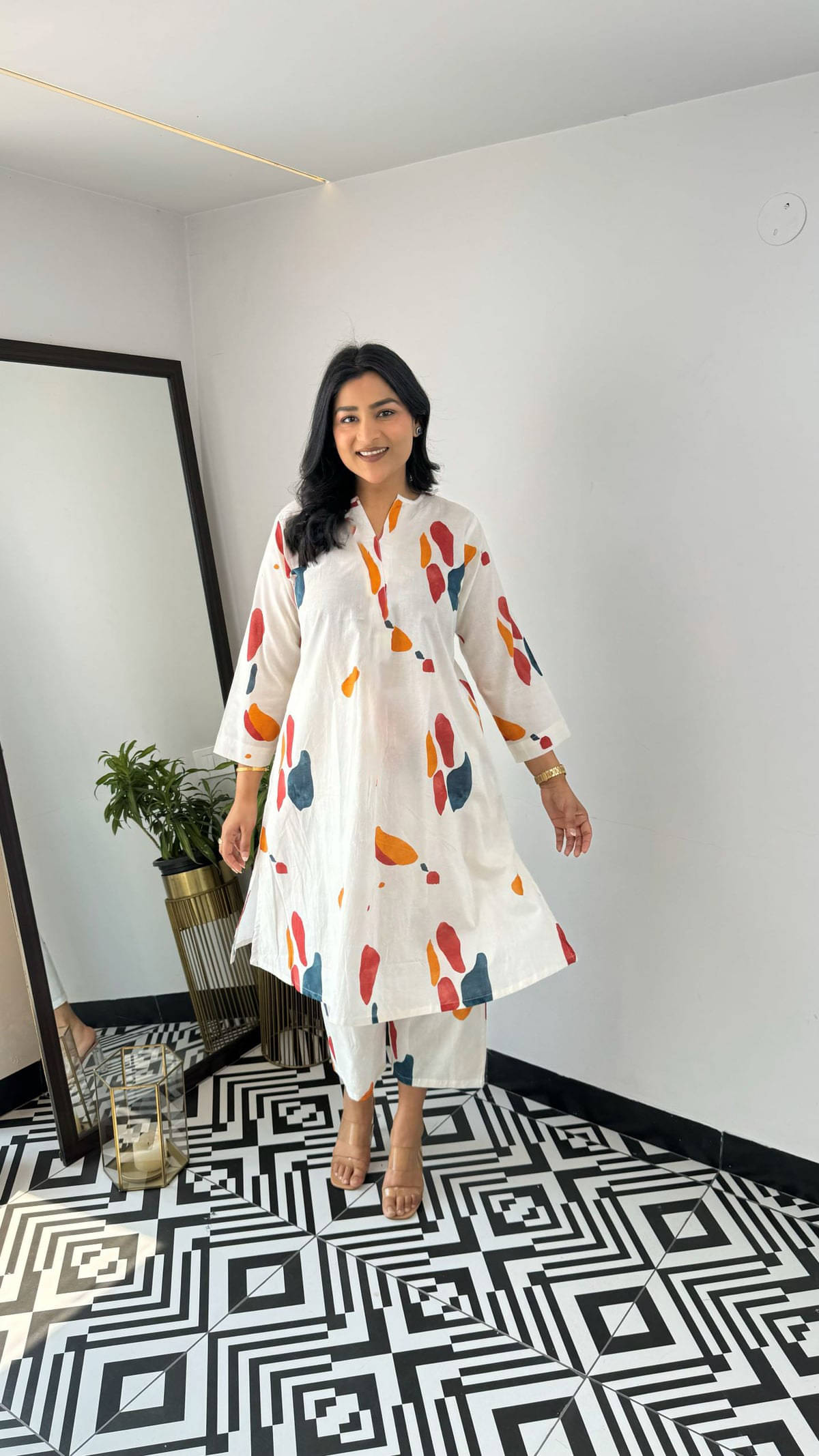 VISHWAS ENTERPRISE Women Rayon Printed A-line Kurti With Pants ( Off White ) VISHWAS ENTERPRISE Women Rayon Printed A-line Kurti With Pants ( Off White )
