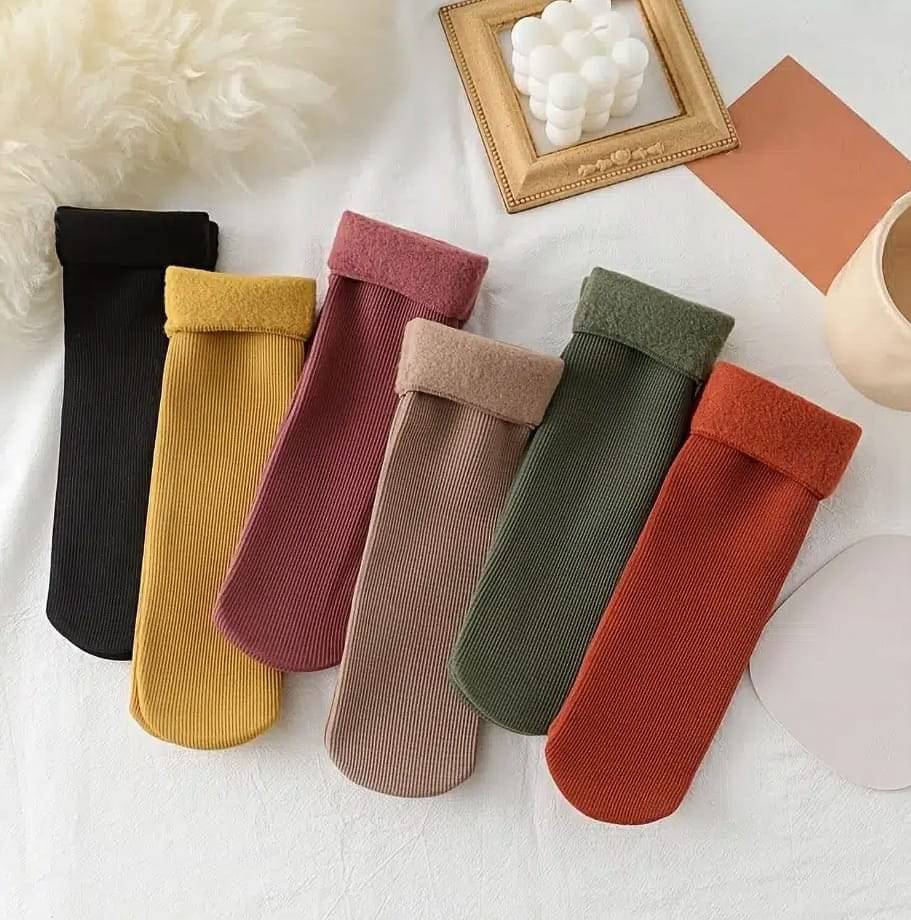 finzer Pack of 6 Women's Woollen Ankle Length Socks ( Multicolor ) finzer Pack of 6 Women's Woollen Ankle Length Socks ( Multicolor )