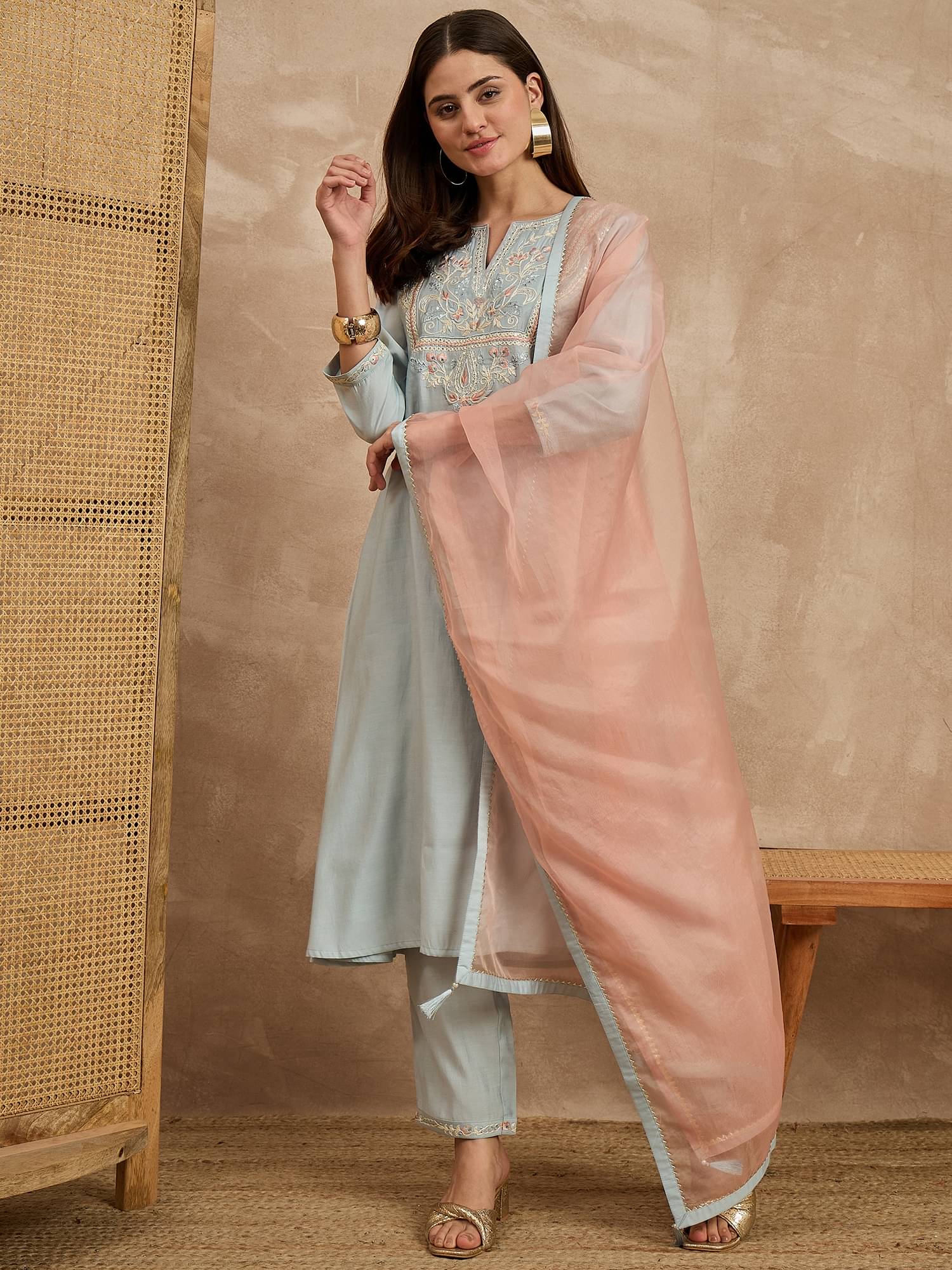 Anjir Women Silk Solid Straight Kurti With Pants ( Blue ) Anjir Women Silk Solid Straight Kurti With Pants ( Blue )