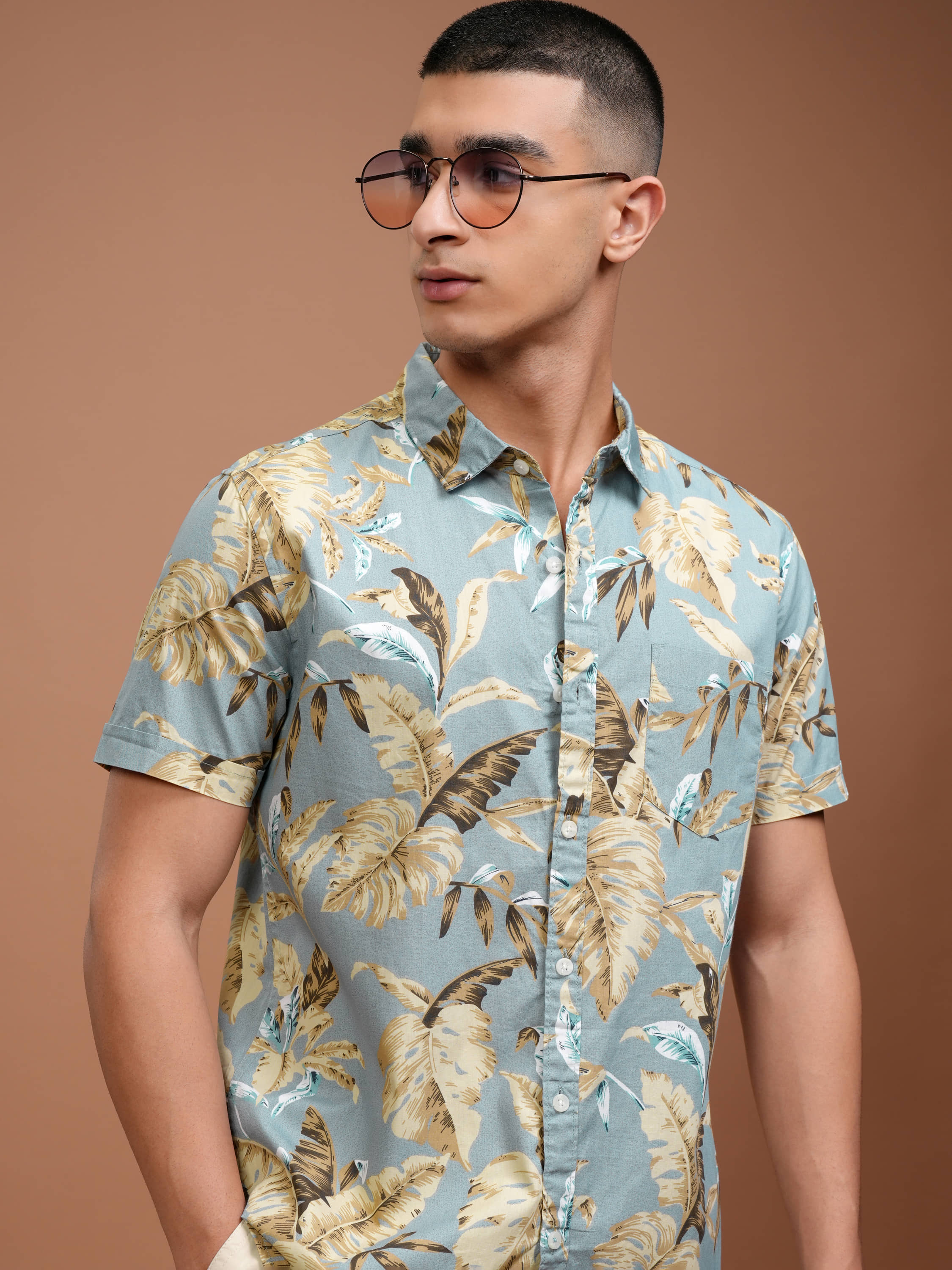 Highlander 100% Cotton Slim Fit Printed Half Sleeves Men's Casual Shirt - Multicolor ( Pack of 1 )