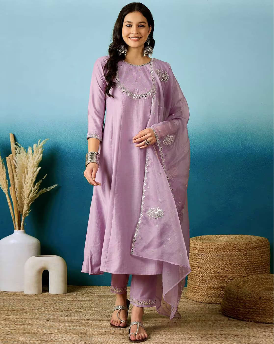     			ZOOFLINE Women Silk Embroidered Flared Kurti With Salwar ( Lavender )