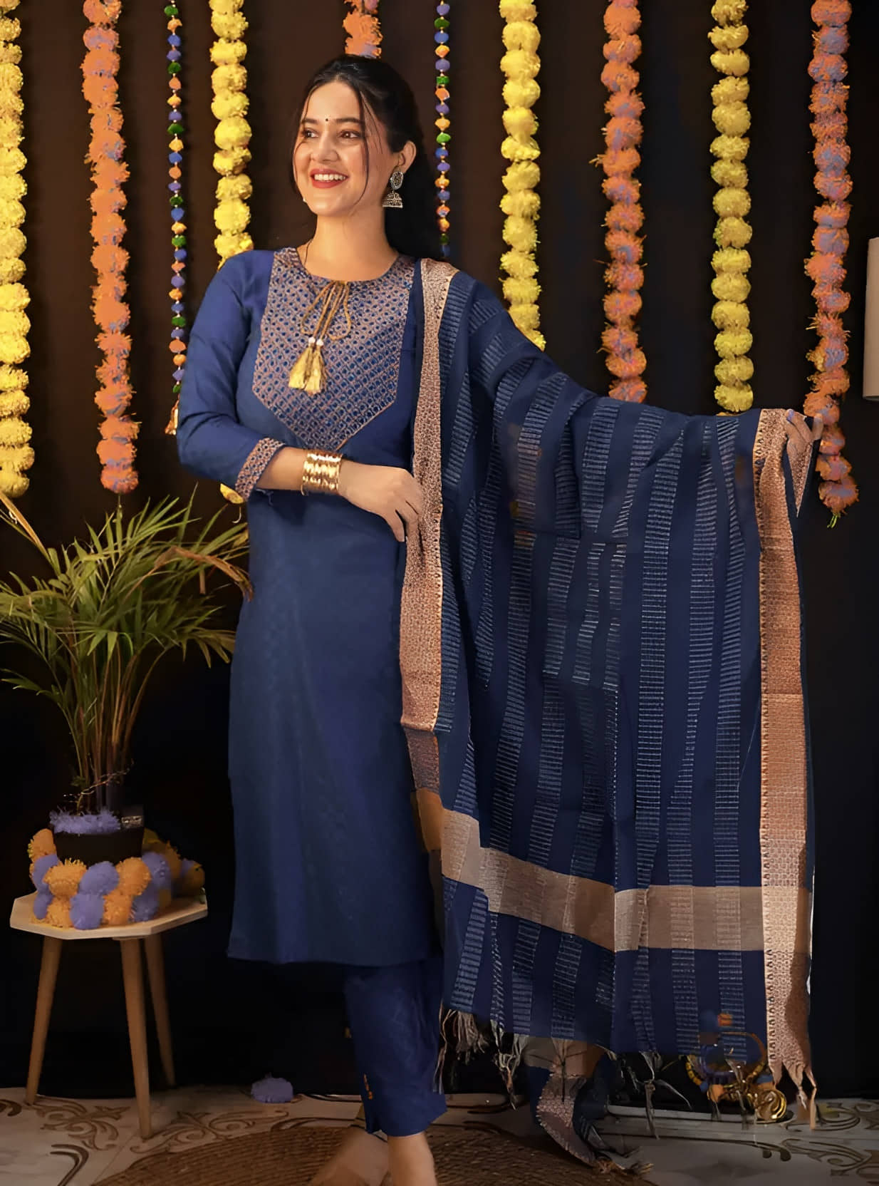 AK FASHION MALL Women Cotton Self Design Straight Kurti With Pants ( Blue )