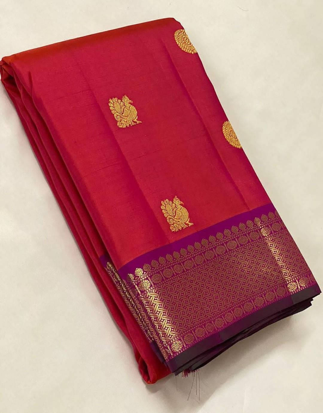 Bansari Textile Art Silk Embellished Kanjeevaram Sarees With Unstitched Blouse Piece ( Red ) Bansari Textile Art Silk Embellished Kanjeevaram Sarees With Unstitched Blouse Piece ( Red )
