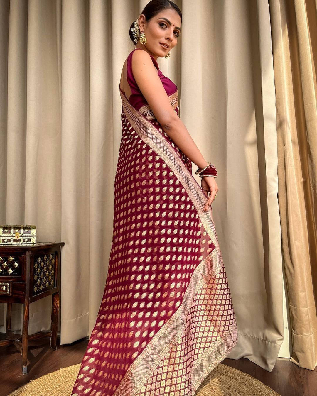 Bansari Textile Art Silk Embroidered Regular Saree With Unstitched Blouse Piece ( Maroon ) Bansari Textile Art Silk Embroidered Regular Saree With Unstitched Blouse Piece ( Maroon )