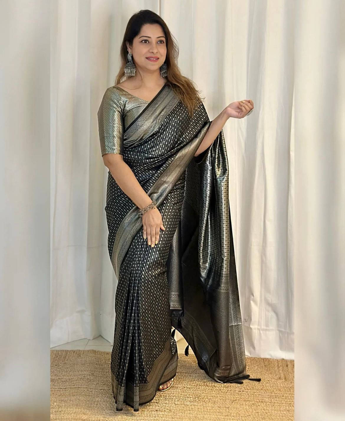     			Bansari Textile Art Silk Embroidered Regular Saree With Unstitched Blouse Piece ( Black )