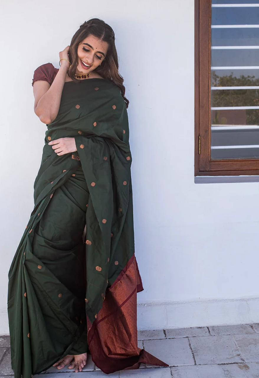     			Bansari Textile Art Silk Embroidered Regular Saree With Unstitched Blouse Piece ( Green )
