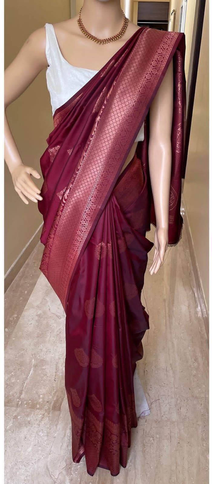     			Bansari Textile Art Silk Embroidered Regular Saree With Unstitched Blouse Piece ( Maroon )