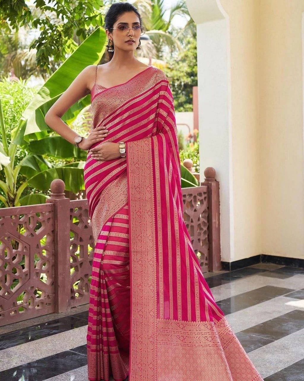 Bansari Textile Art Silk Printed Banarasi saree With Unstitched Blouse Piece ( Pink ) Bansari Textile Art Silk Printed Banarasi saree With Unstitched Blouse Piece ( Pink )