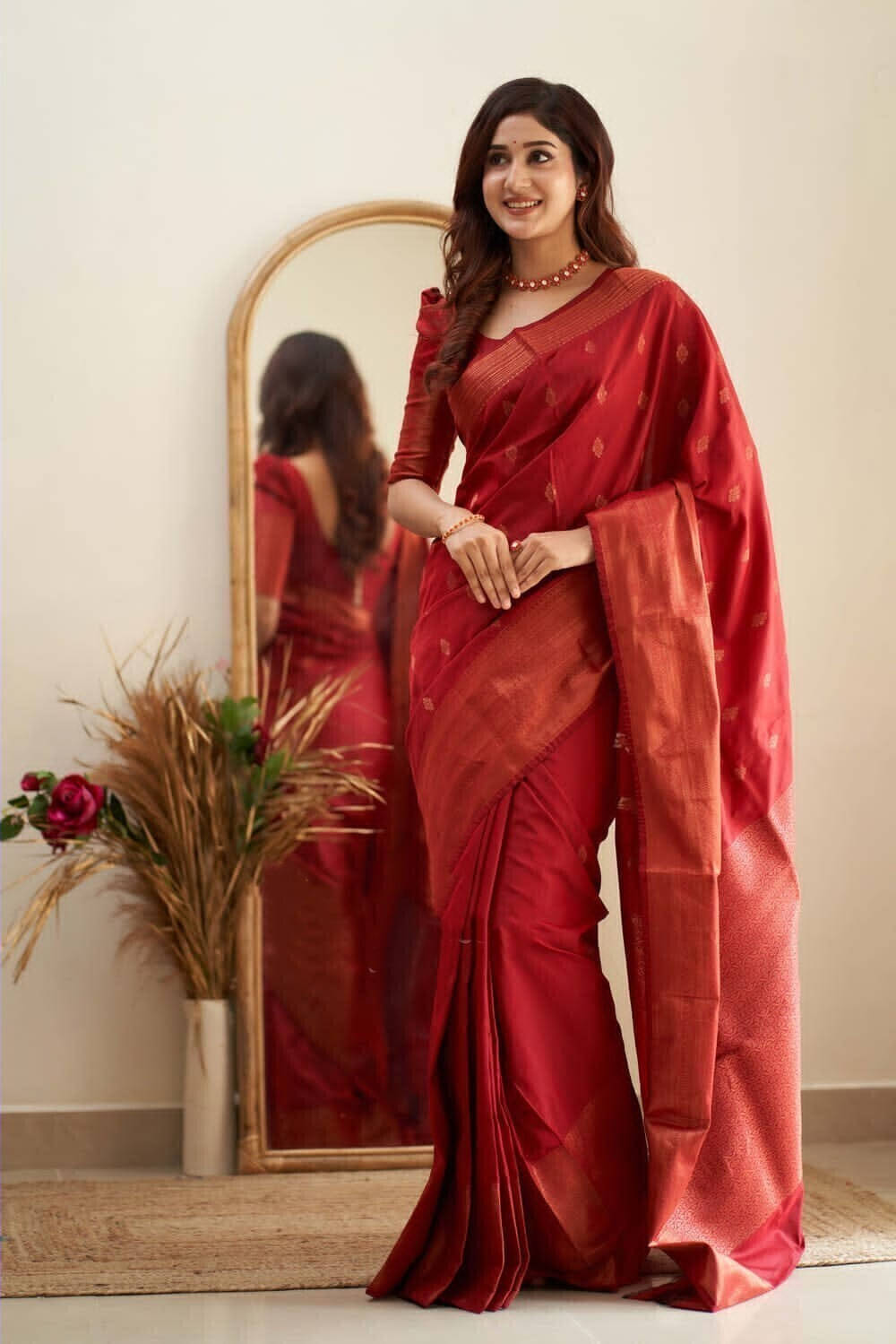     			Bansari Textile Art Silk Self Design Kanjeevaram Sarees With Unstitched Blouse Piece ( Red )