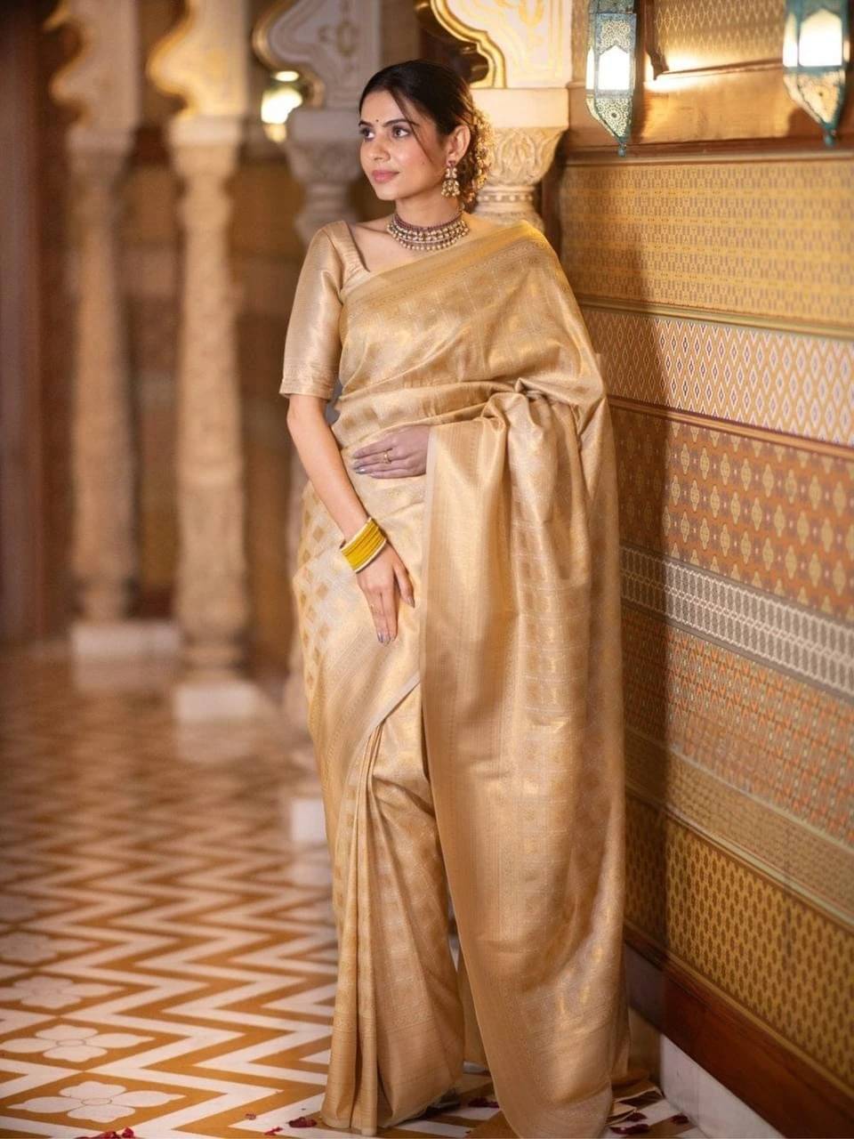 Bansari Textile Art Silk Woven Banarasi saree With Unstitched Blouse Piece ( Beige ) Bansari Textile Art Silk Woven Banarasi saree With Unstitched Blouse Piece ( Beige )