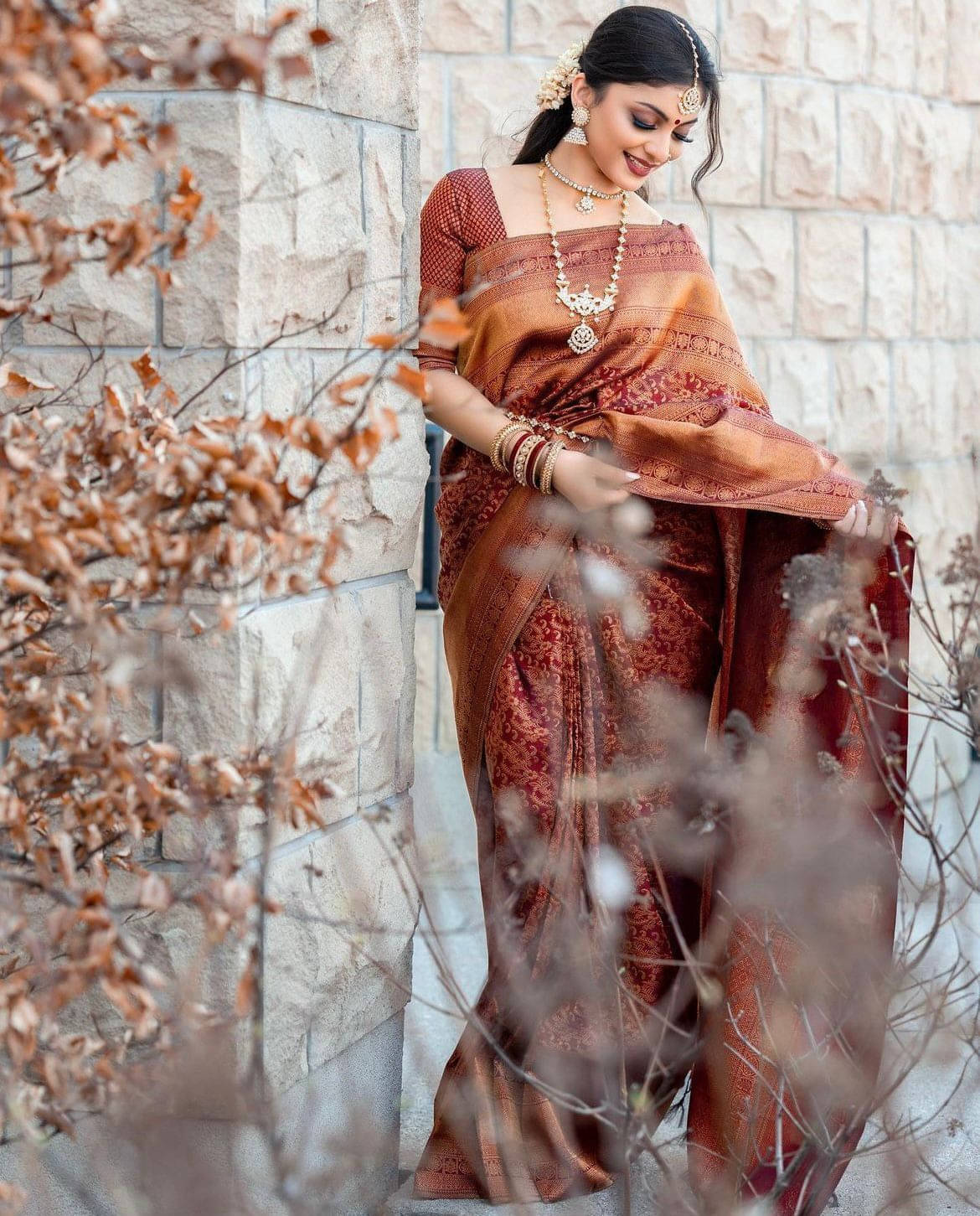     			Bansari Textile Art Silk Woven Kanjeevaram Sarees With Unstitched Blouse Piece ( Brown )