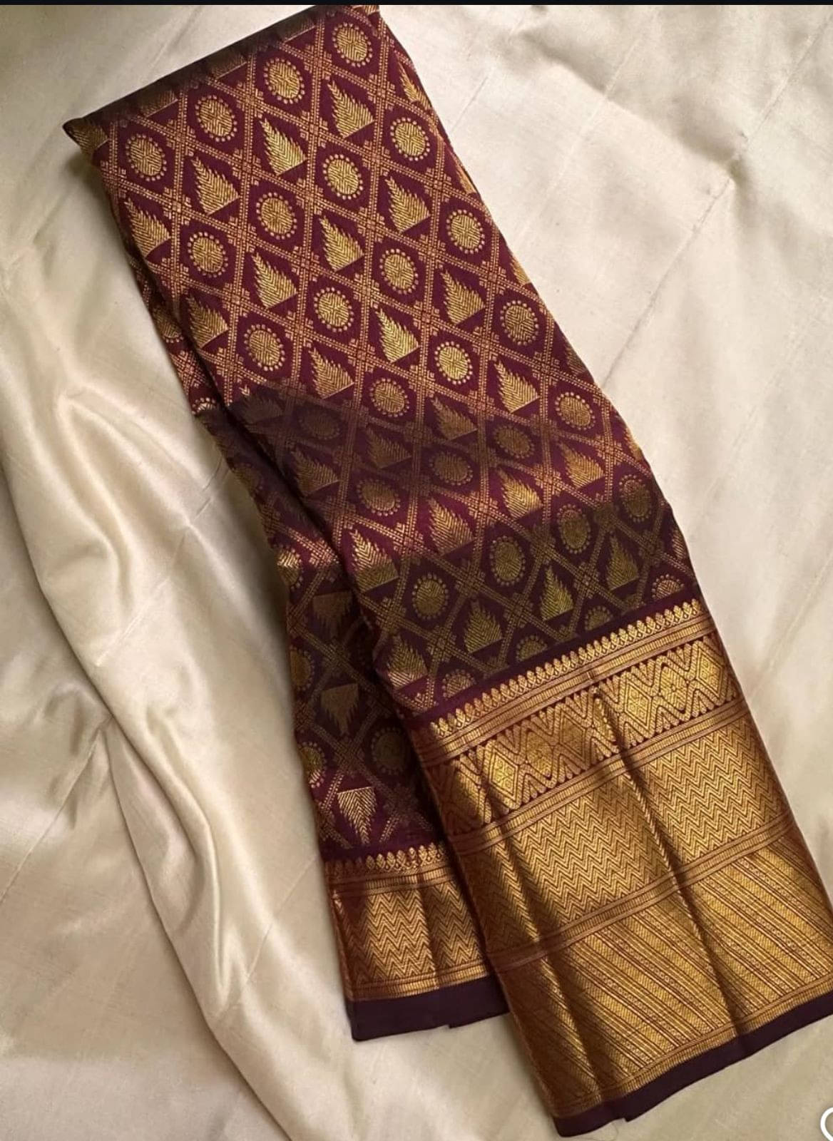 Bansari Textile Art Silk Woven Banarasi saree With Unstitched Blouse Piece ( Maroon ) Bansari Textile Art Silk Woven Banarasi saree With Unstitched Blouse Piece ( Maroon )