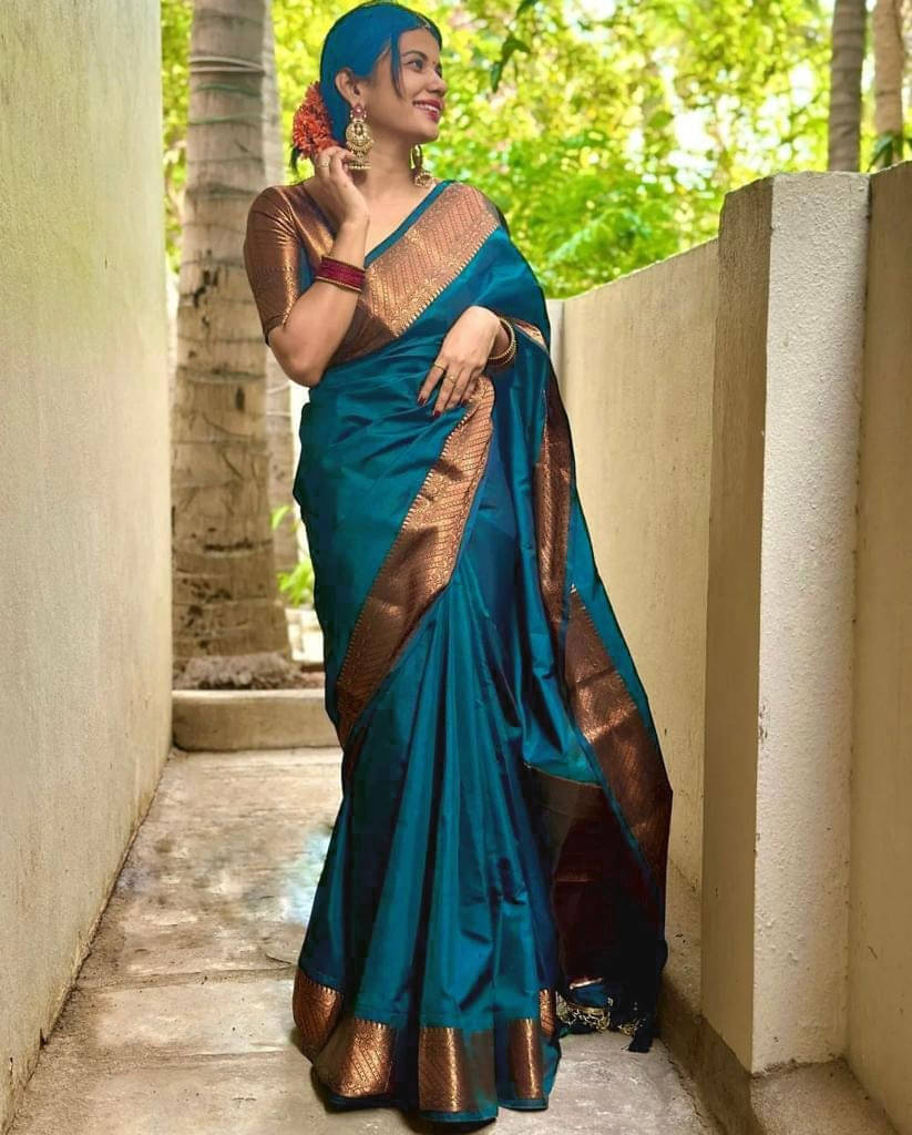     			Bansari Textile Art Silk Woven Kanjeevaram Sarees With Unstitched Blouse Piece ( Blue )