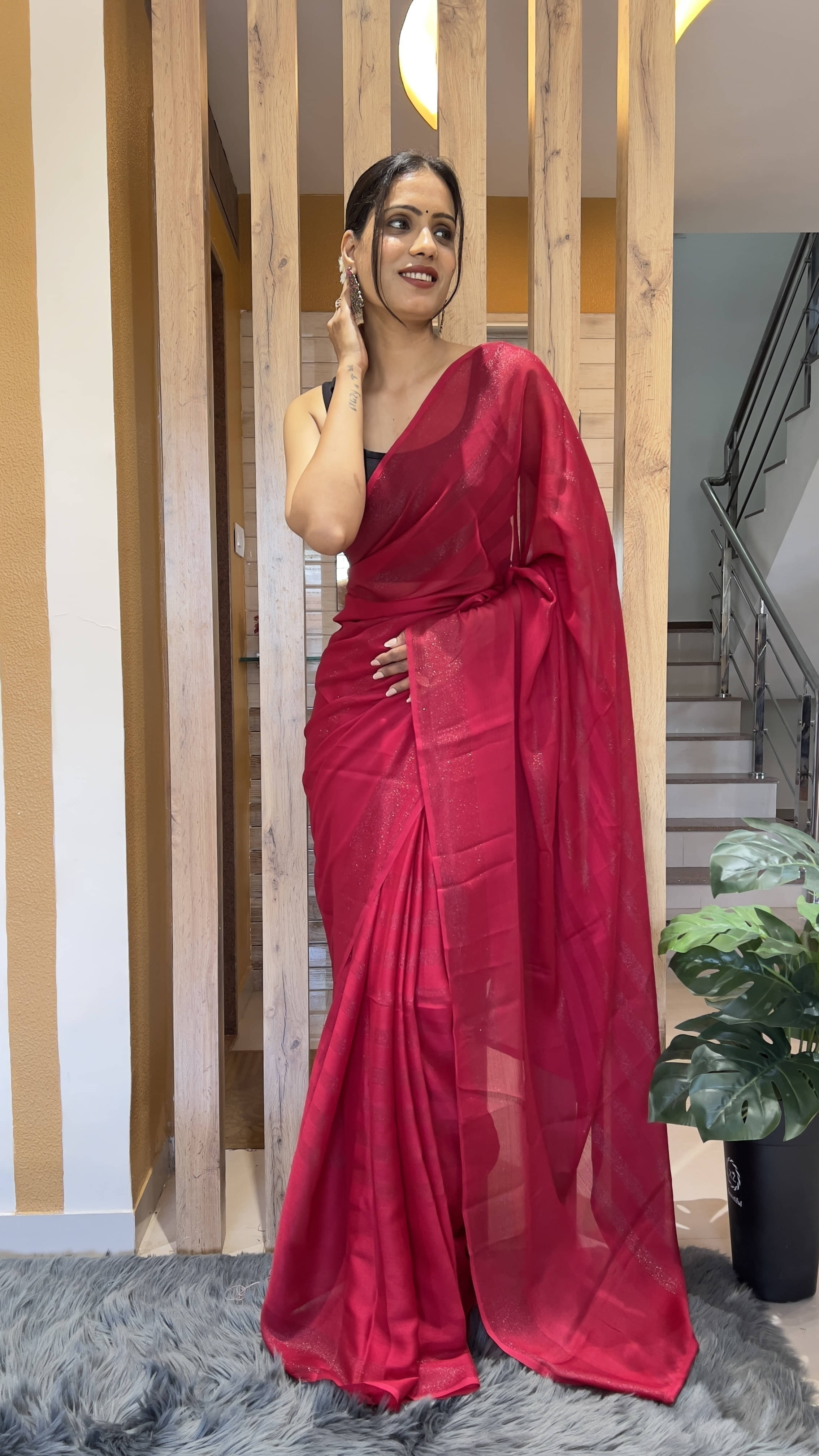     			Bansari Textile Chiffon Self Design Regular Saree With Unstitched Blouse Piece ( Red )