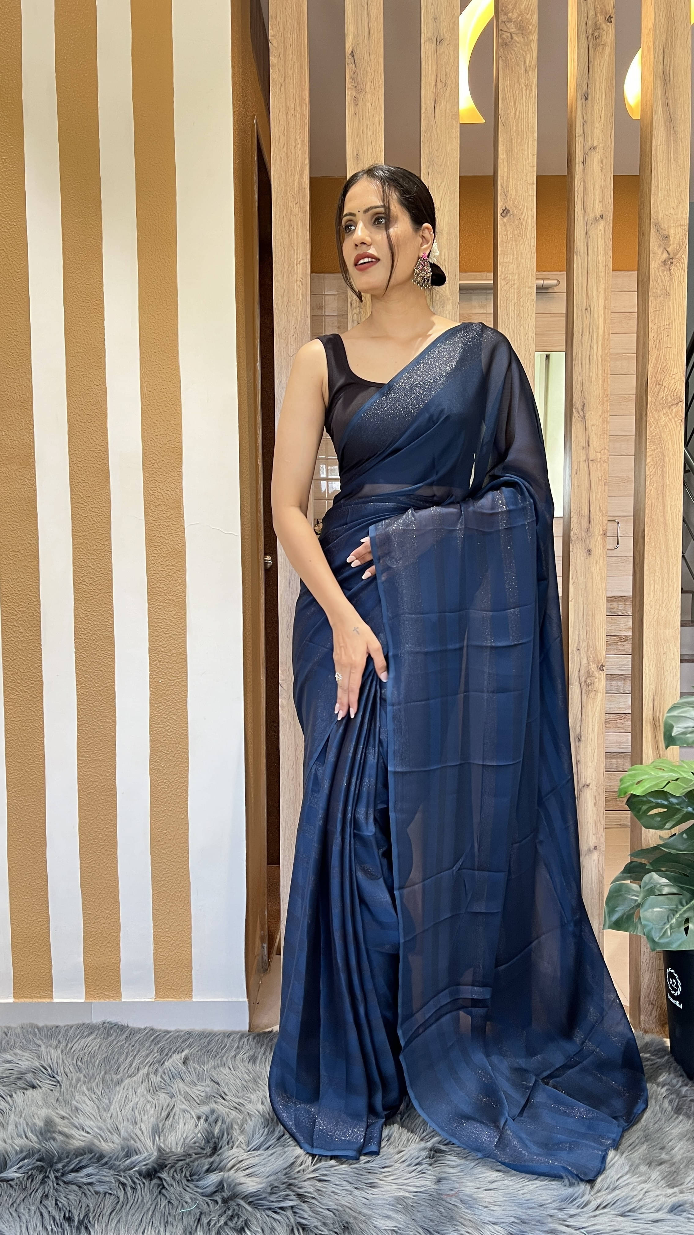     			Bansari Textile Chiffon Self Design Regular Saree With Unstitched Blouse Piece ( Blue )