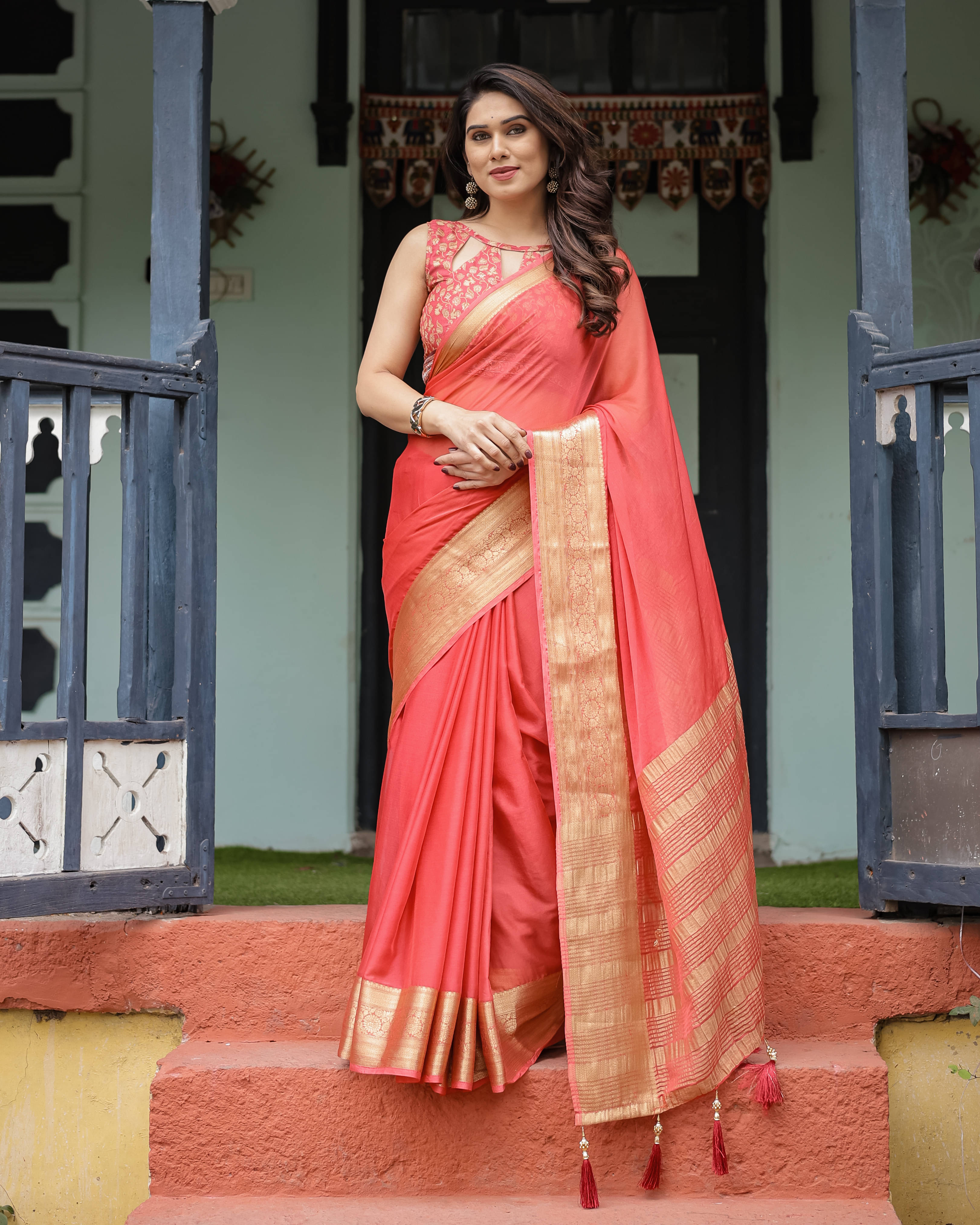 Bansari Textile Chiffon Solid Regular Saree With Unstitched Blouse Piece ( Red ) Bansari Textile Chiffon Solid Regular Saree With Unstitched Blouse Piece ( Red )