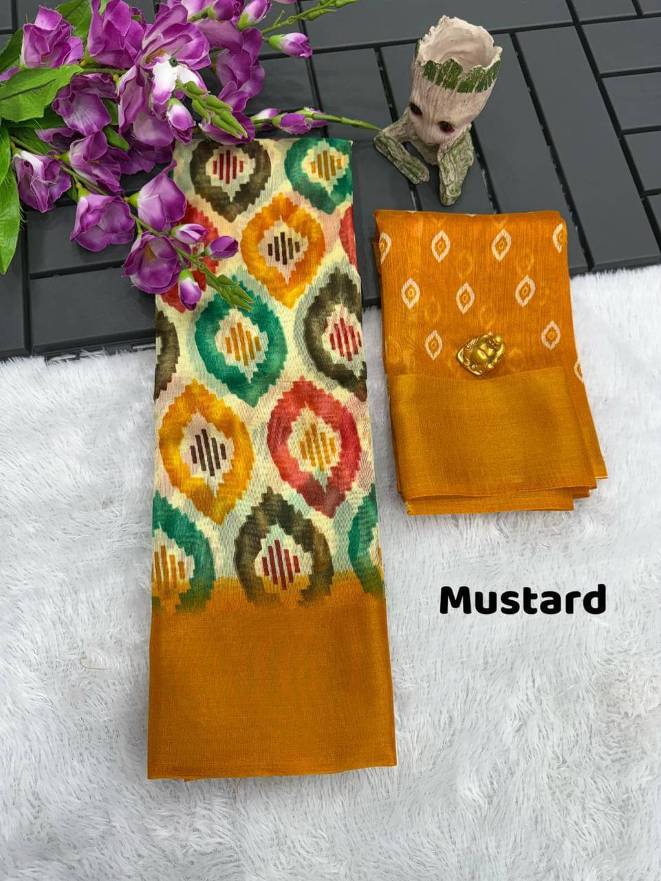 Bansari Textile Cotton Applique Regular Saree With Unstitched Blouse Piece ( Mustard ) Bansari Textile Cotton Applique Regular Saree With Unstitched Blouse Piece ( Mustard )