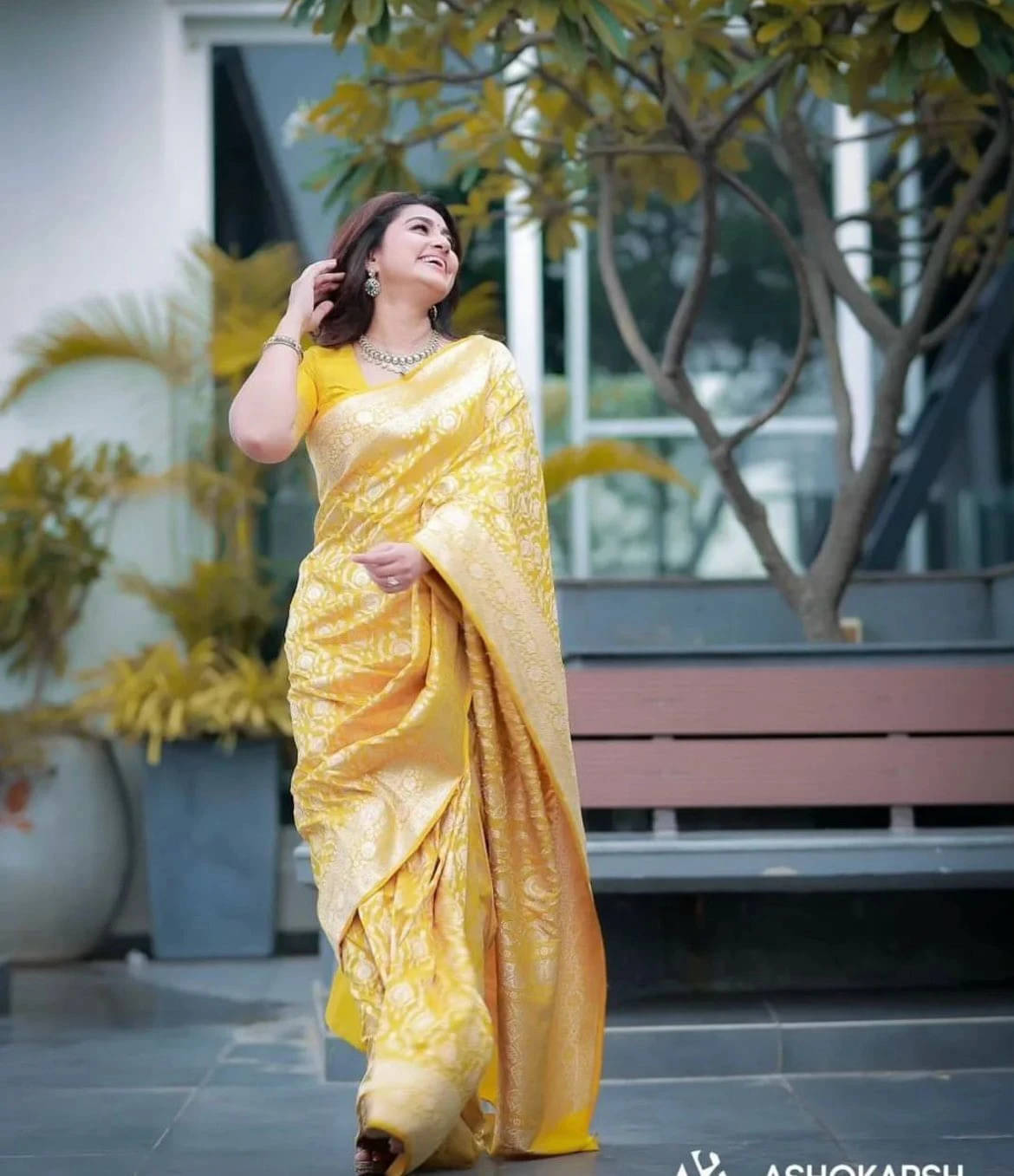 Bansari Textile Cotton Blend Solid Kanjeevaram Sarees With Unstitched Blouse Piece ( Yellow ) Bansari Textile Cotton Blend Solid Kanjeevaram Sarees With Unstitched Blouse Piece ( Yellow )