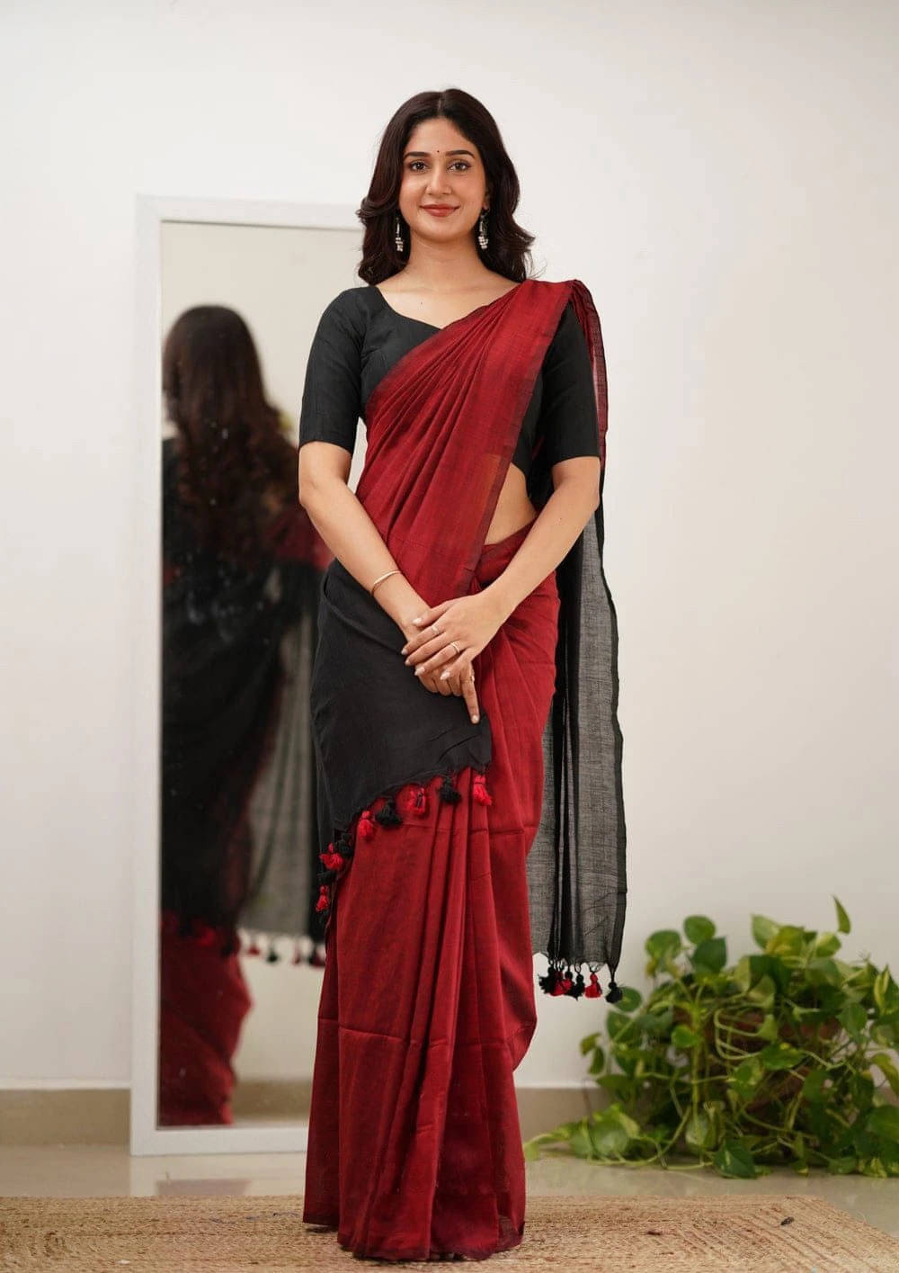 Bansari Textile Cotton Blend Solid Kanjeevaram Sarees With Unstitched Blouse Piece ( Red ) Bansari Textile Cotton Blend Solid Kanjeevaram Sarees With Unstitched Blouse Piece ( Red )