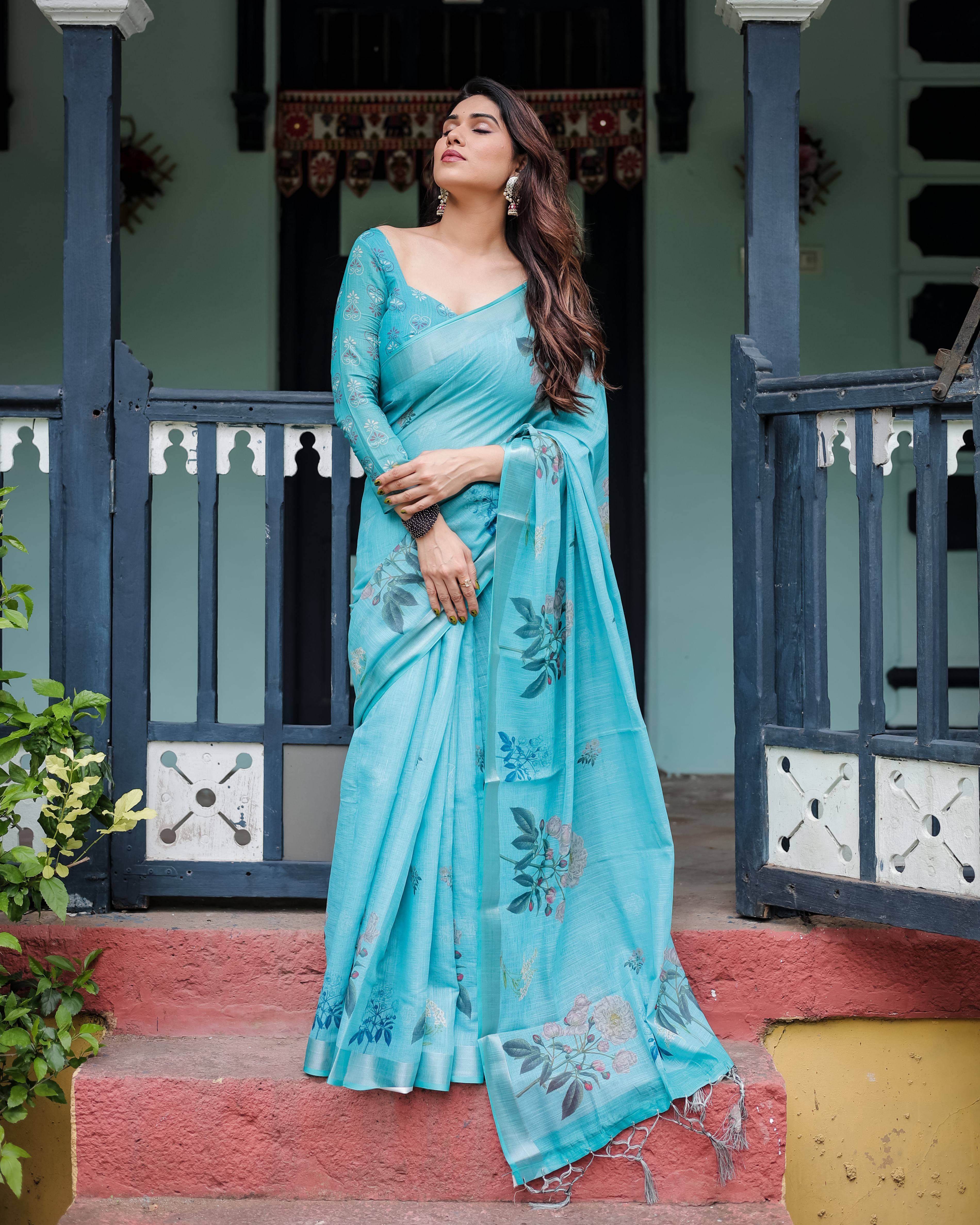     			Bansari Textile Cotton Printed Regular Saree With Unstitched Blouse Piece ( Light Blue )