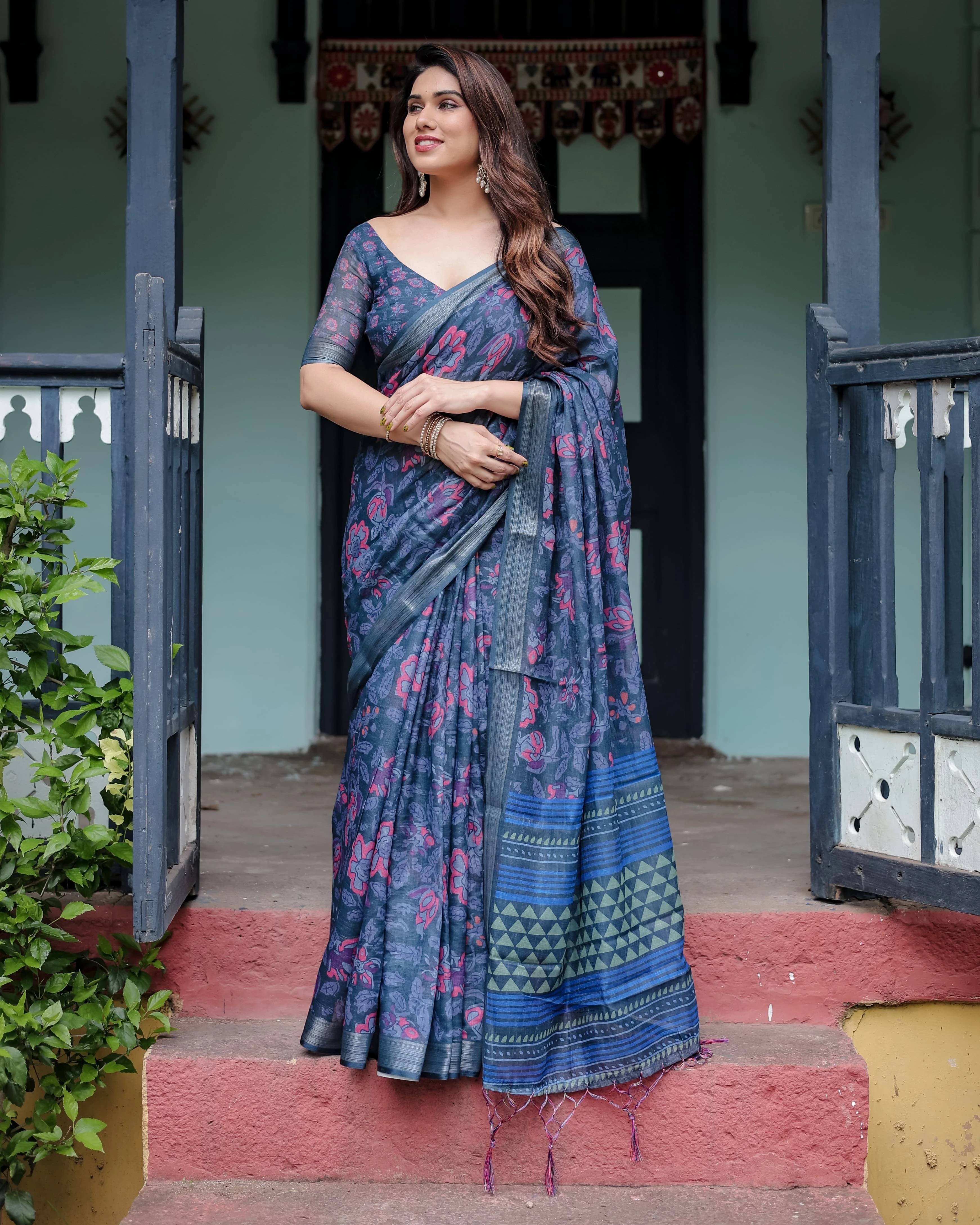     			Bansari Textile Cotton Printed Regular Saree With Unstitched Blouse Piece ( Blue )