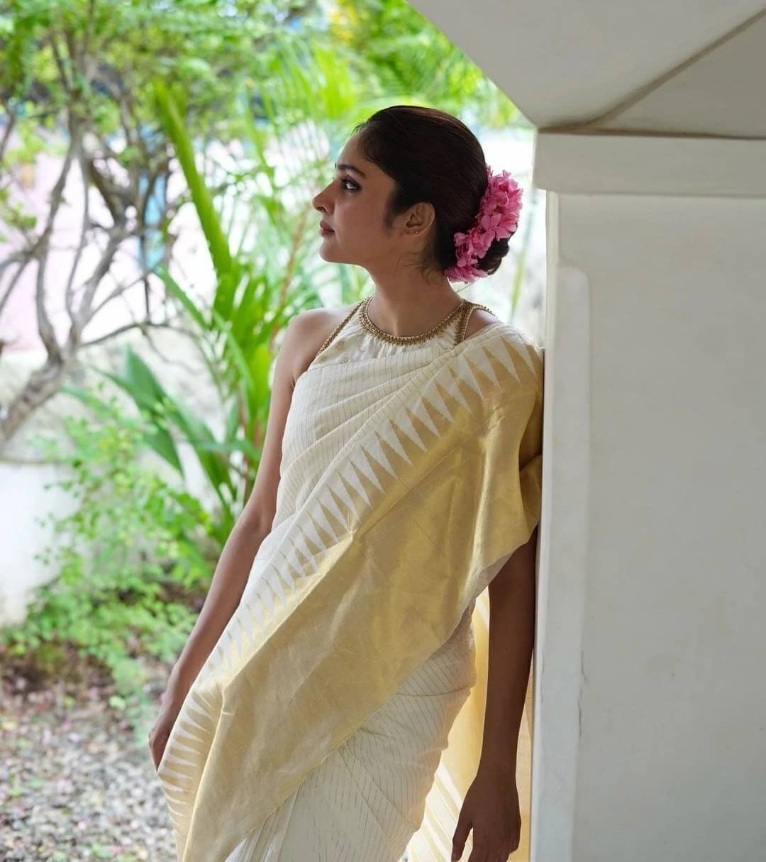     			Bansari Textile Cotton Silk Printed Regular Saree With Unstitched Blouse Piece ( White )