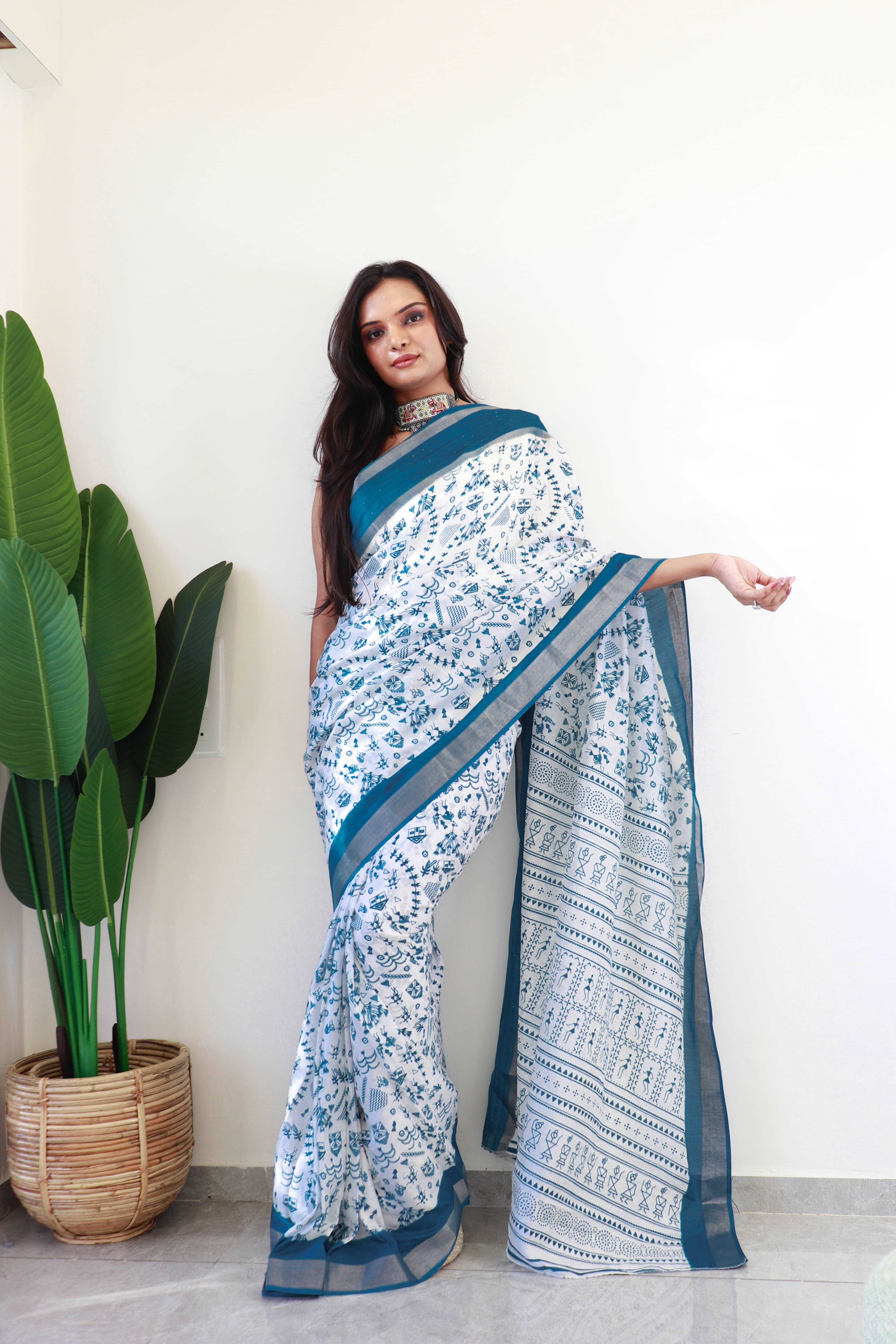     			Bansari Textile Cotton Silk Self Design Regular Saree With Unstitched Blouse Piece ( Light Blue )