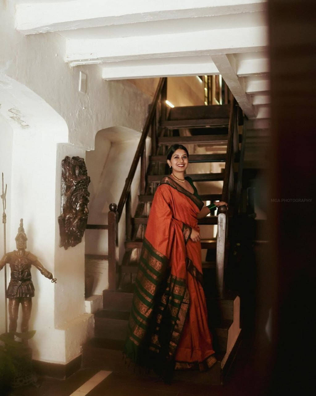 Bansari Textile Cotton Silk Woven Regular Saree With Unstitched Blouse Piece ( Orange ) Bansari Textile Cotton Silk Woven Regular Saree With Unstitched Blouse Piece ( Orange )