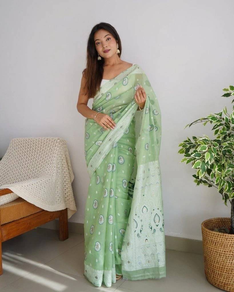     			Bansari Textile Cotton Woven Regular Saree With Unstitched Blouse Piece ( Light Green )