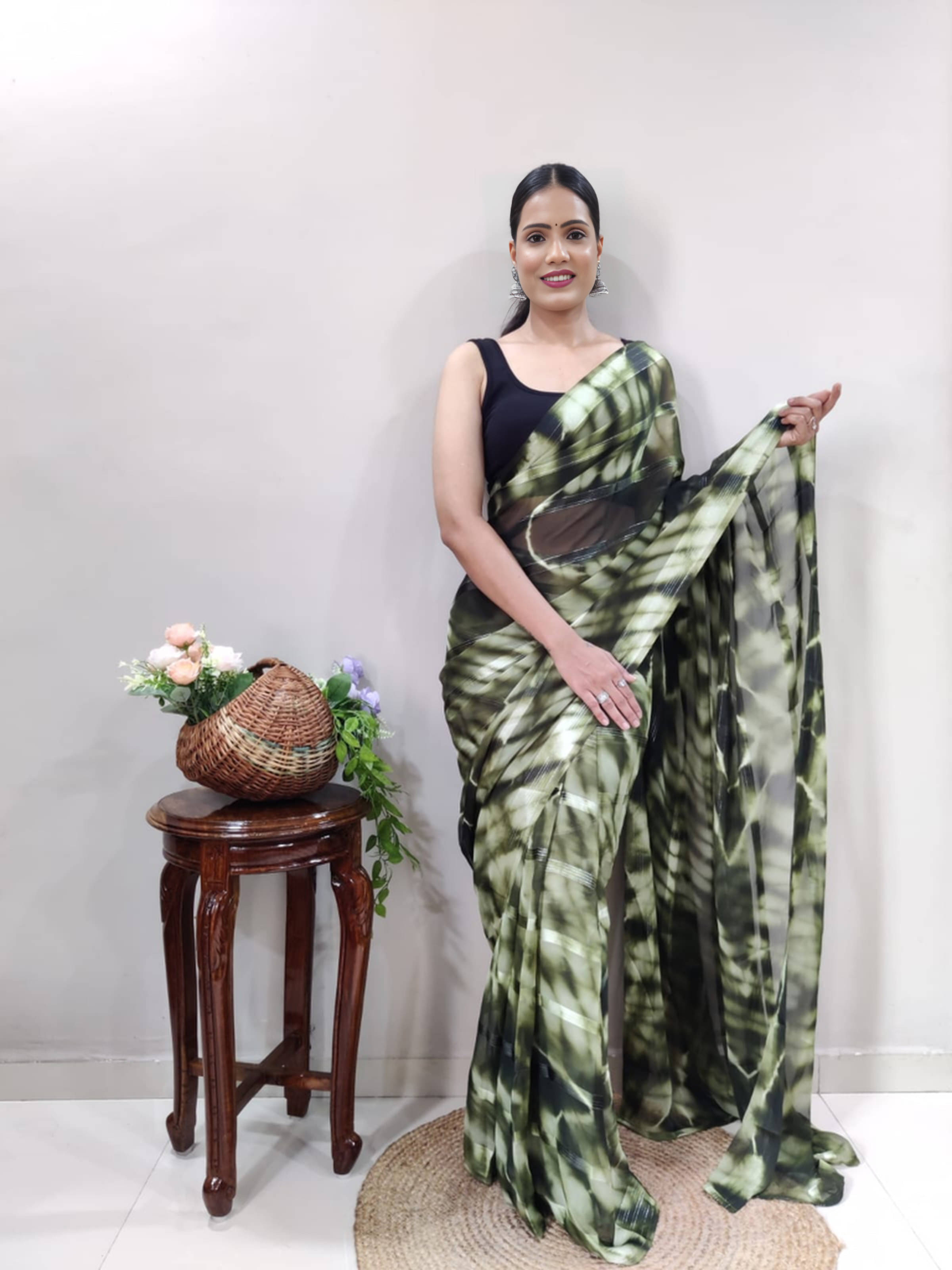     			Bansari Textile Georgette Printed Regular Saree With Unstitched Blouse Piece ( Green )