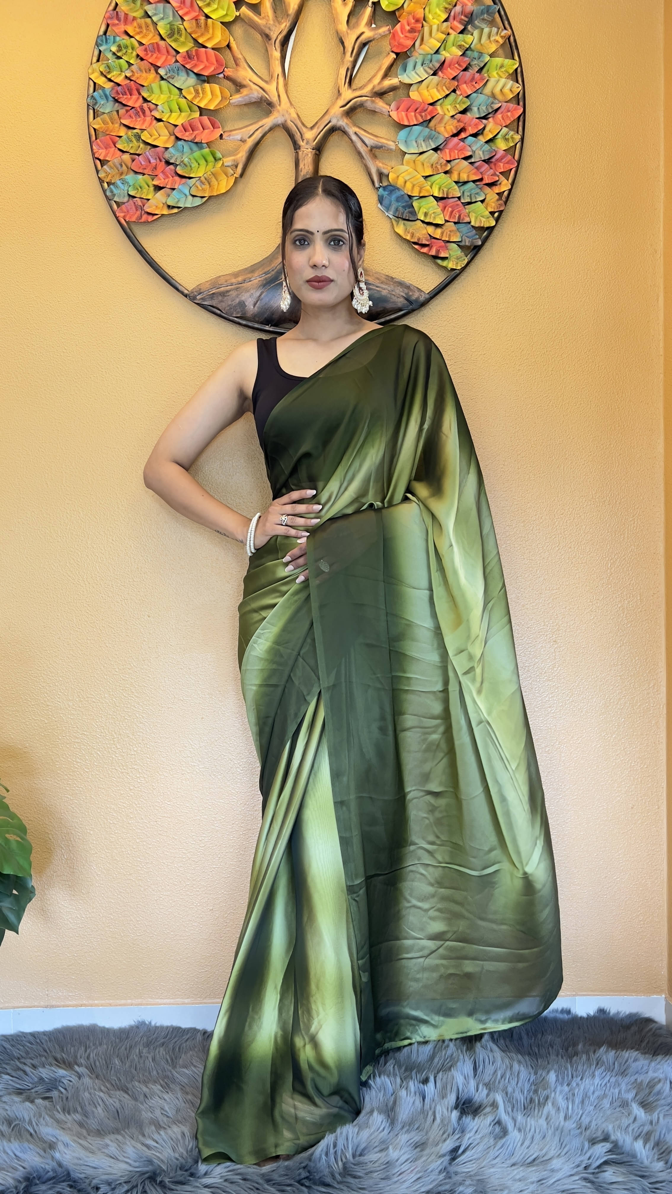 Bansari Textile Georgette Printed Regular Saree With Unstitched Blouse Piece ( Green ) Bansari Textile Georgette Printed Regular Saree With Unstitched Blouse Piece ( Green )