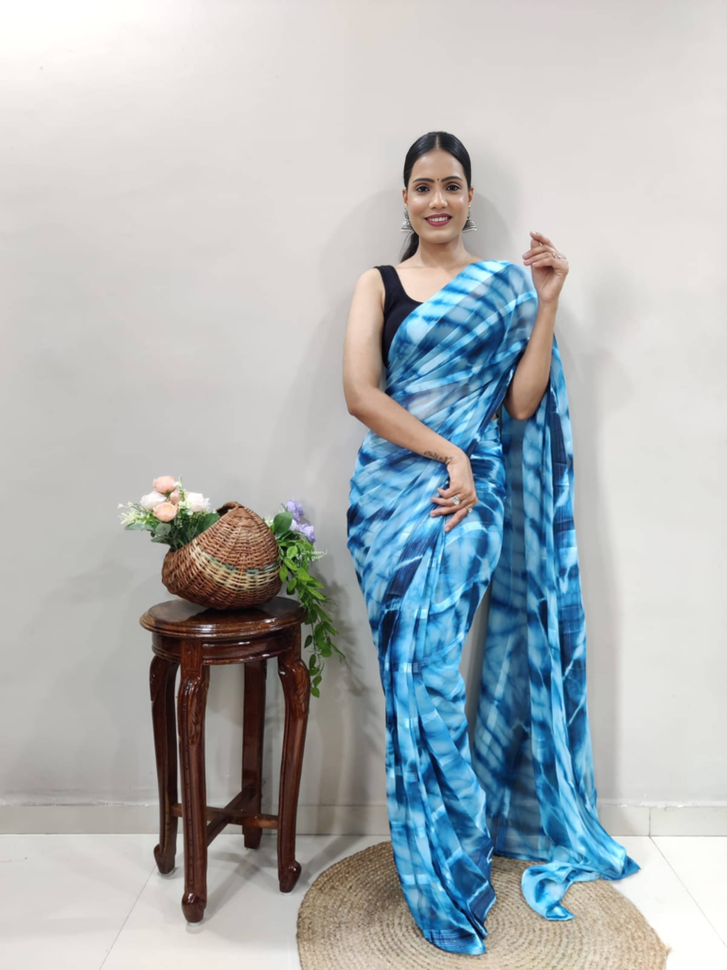     			Bansari Textile Georgette Printed Regular Saree With Unstitched Blouse Piece ( Light Blue )