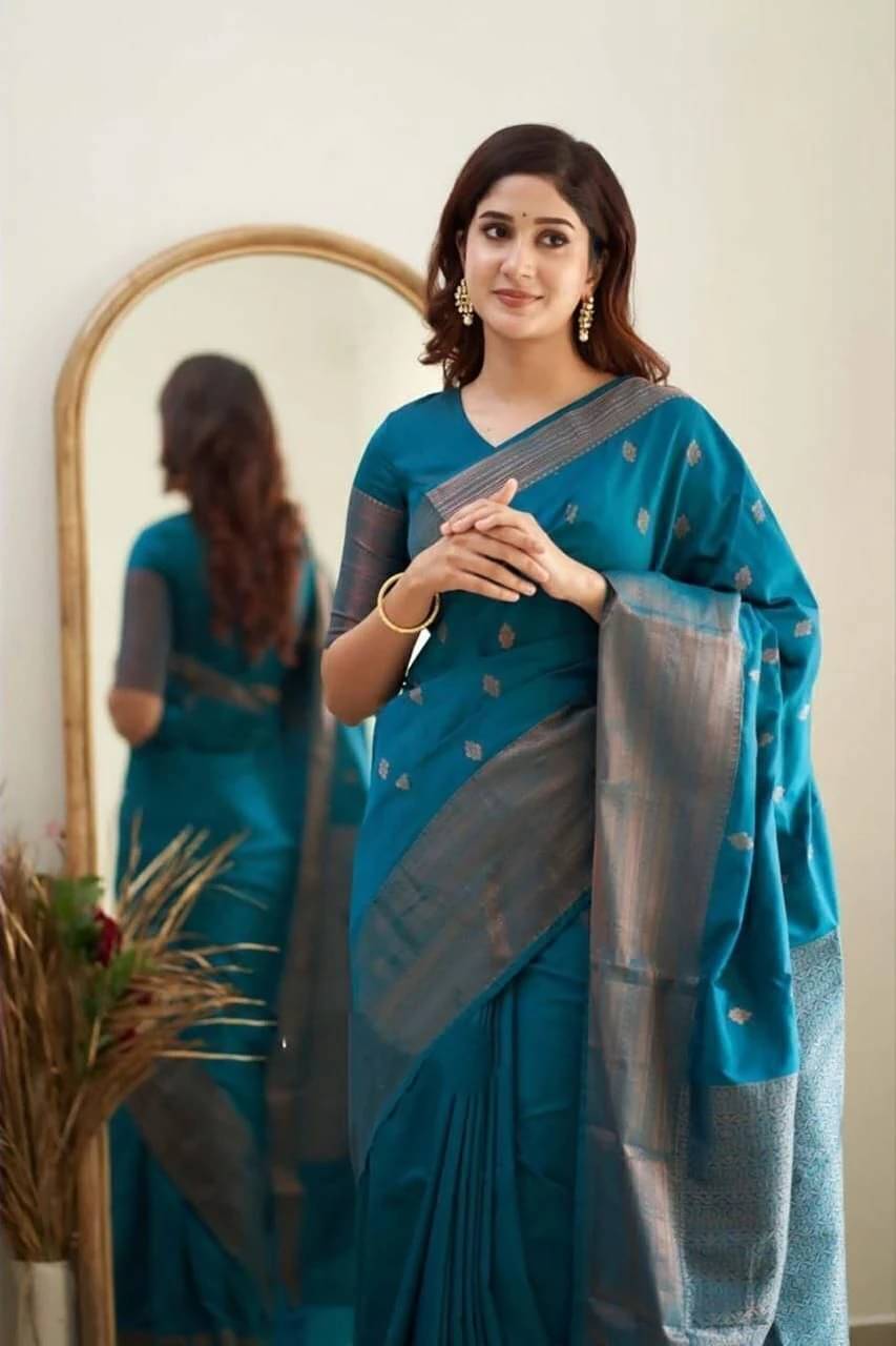     			Bansari Textile Jacquard Embroidered Regular Saree With Unstitched Blouse Piece ( Light Blue )