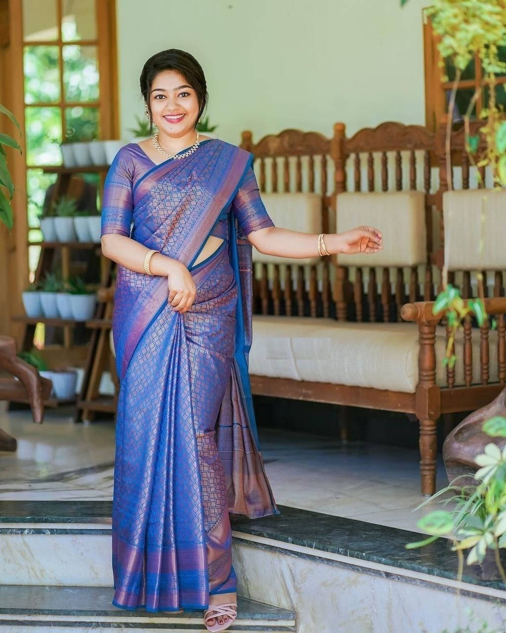     			Bansari Textile Jacquard Printed Regular Saree With Unstitched Blouse Piece ( Blue )