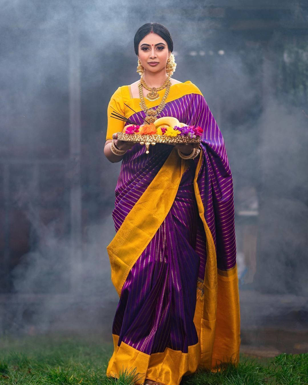 Bansari Textile Jacquard Printed Regular Saree With Unstitched Blouse Piece ( Purple ) Bansari Textile Jacquard Printed Regular Saree With Unstitched Blouse Piece ( Purple )